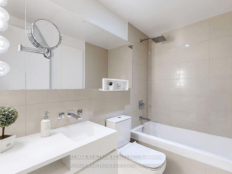 Photo 18 of Unit 3907, 45 Charles Street E, Toronto, Church-Yonge Corridor — HOMEH