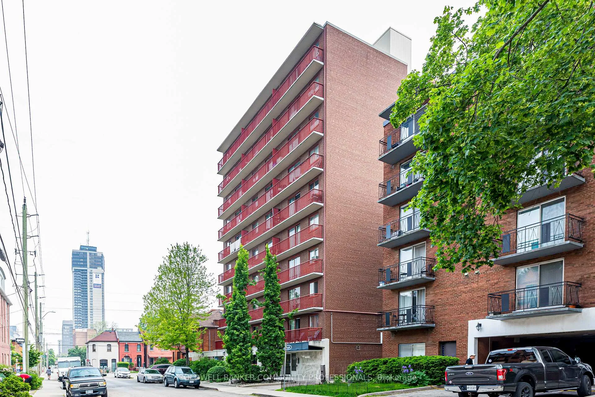 Photo 2 of Unit 902, 141 Catharine Street S, Hamilton, Corktown — HOMEH