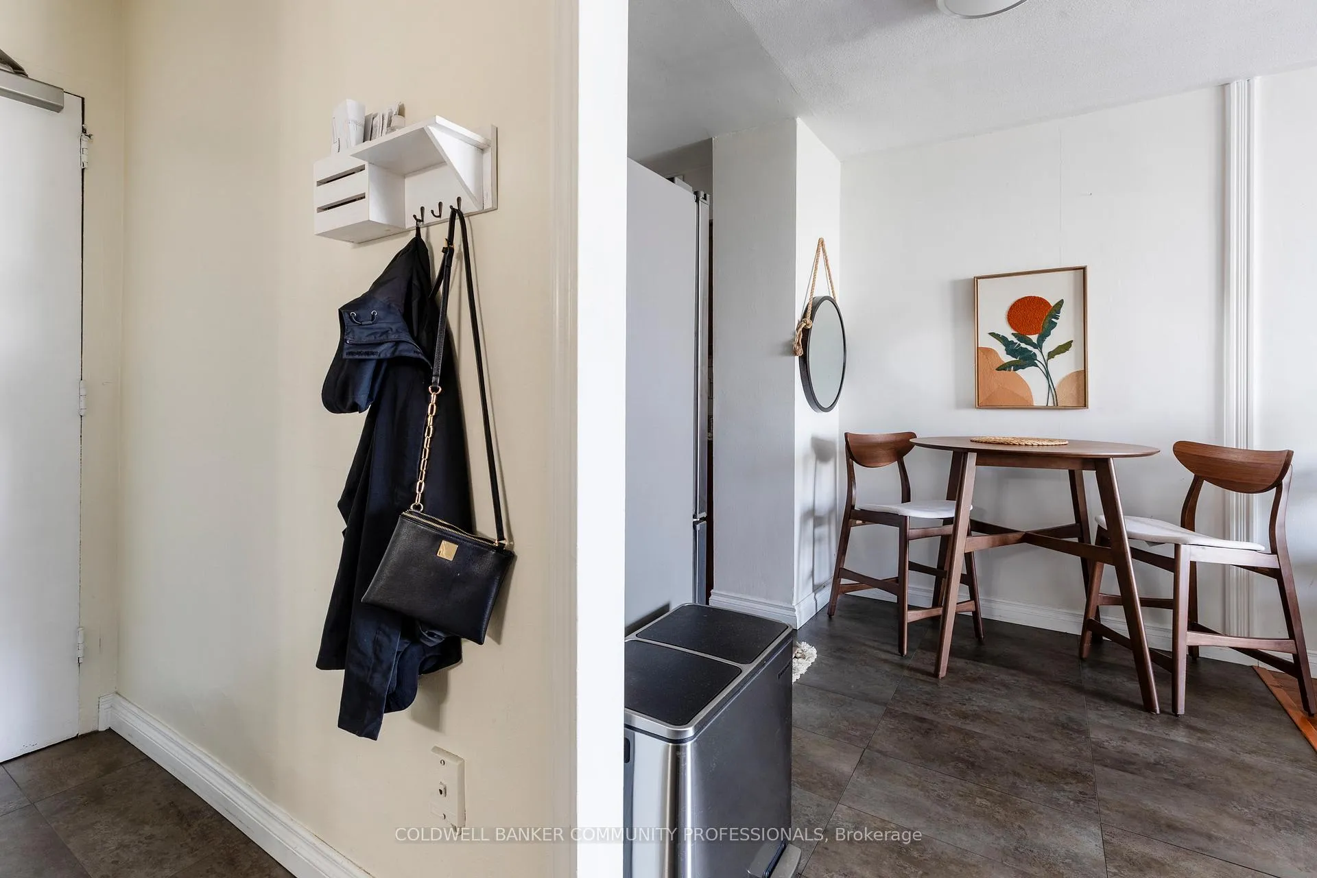 Photo 4 of Unit 902, 141 Catharine Street S, Hamilton, Corktown — HOMEH
