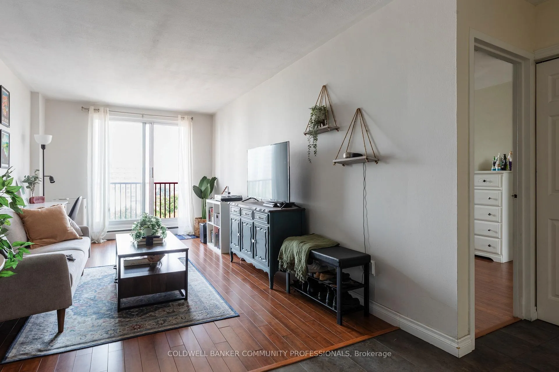 Photo 19 of Unit 902, 141 Catharine Street S, Hamilton, Corktown — HOMEH