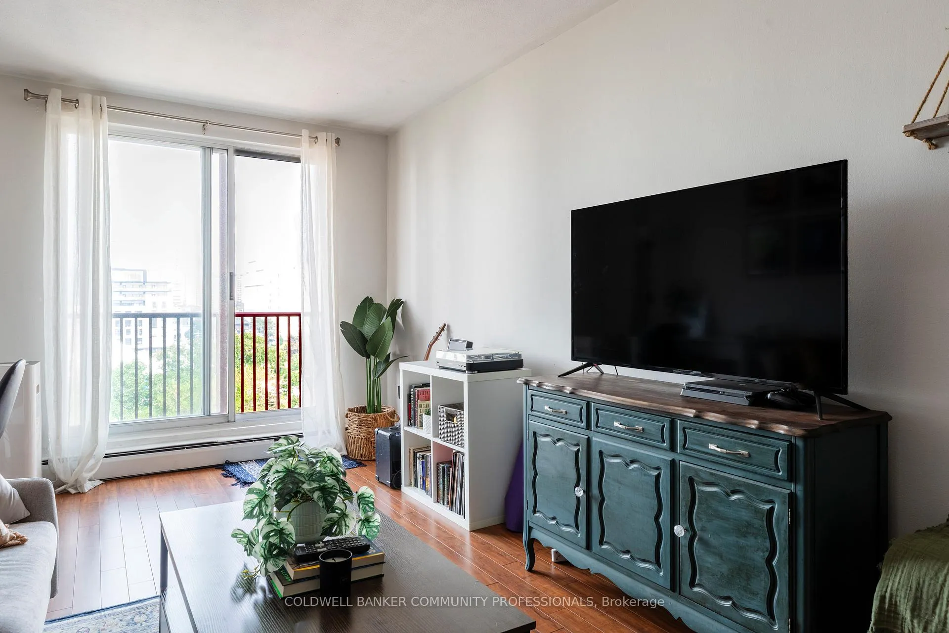 Photo 20 of Unit 902, 141 Catharine Street S, Hamilton, Corktown — HOMEH
