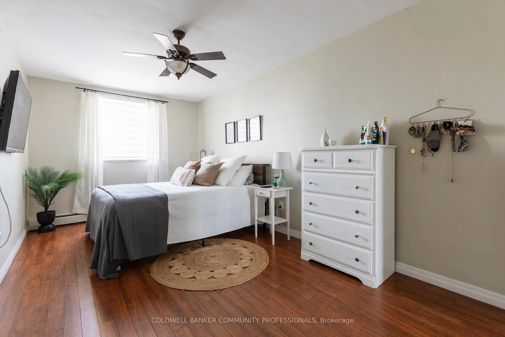Photo 23 of Unit 902, 141 Catharine Street S, Hamilton, Corktown — HOMEH
