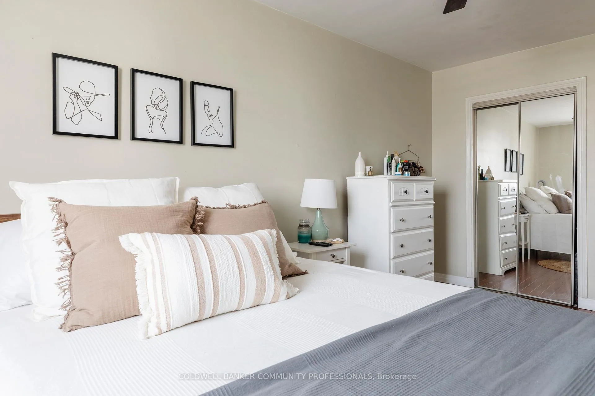 Photo 25 of Unit 902, 141 Catharine Street S, Hamilton, Corktown — HOMEH
