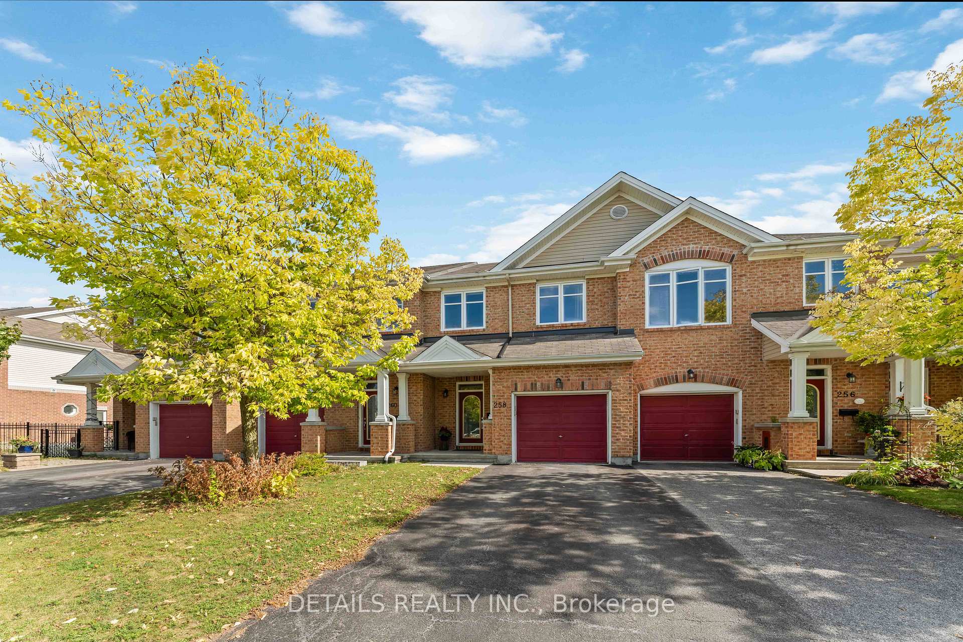 Photo 3 of 258 Stedman Street, Ottawa, Blossom Park/Kemp Park/Findlay Creek — HOMEH