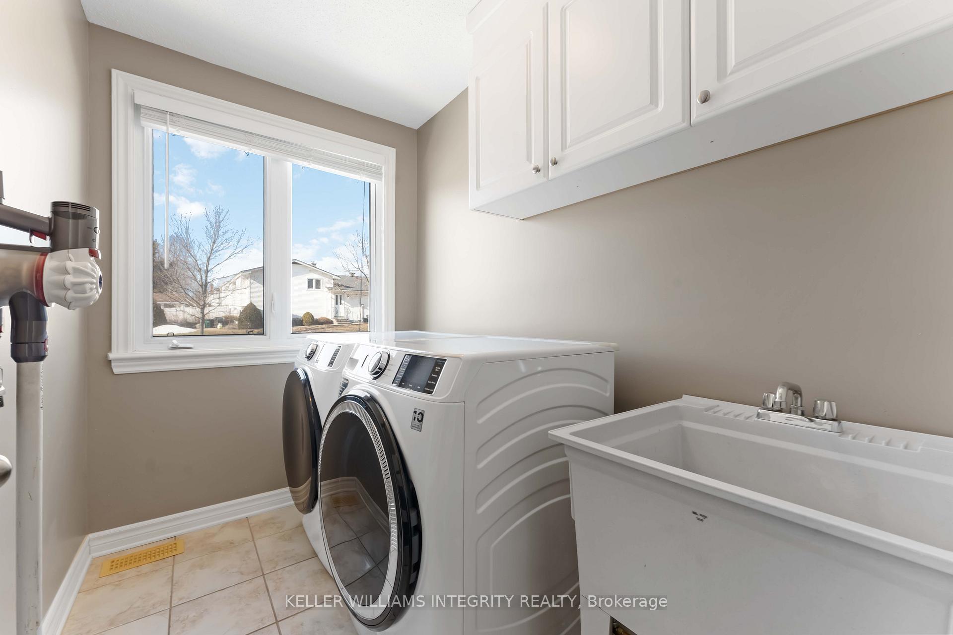 Photo 10 of 1324 Matheson Road, Ottawa, Carson Grove — HOMEH