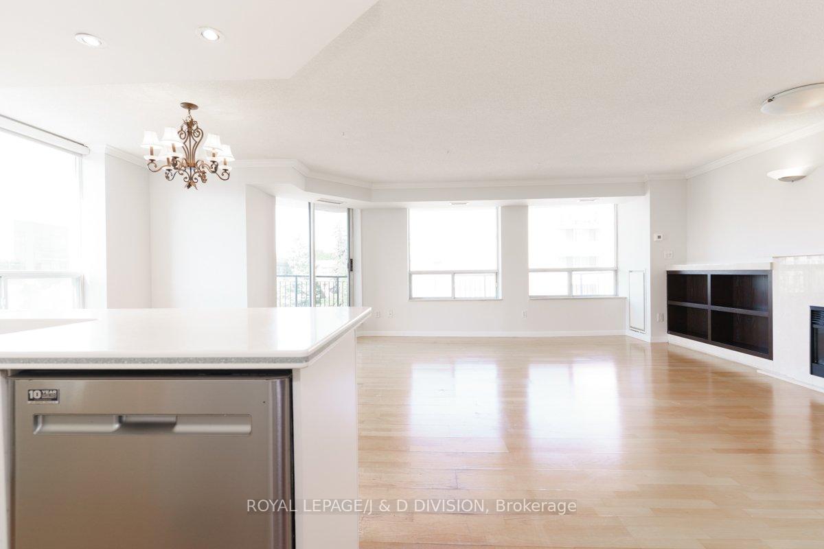 Photo 14 of Unit 404, 18 Wanless Avenue, Toronto, Lawrence Park North — HOMEH