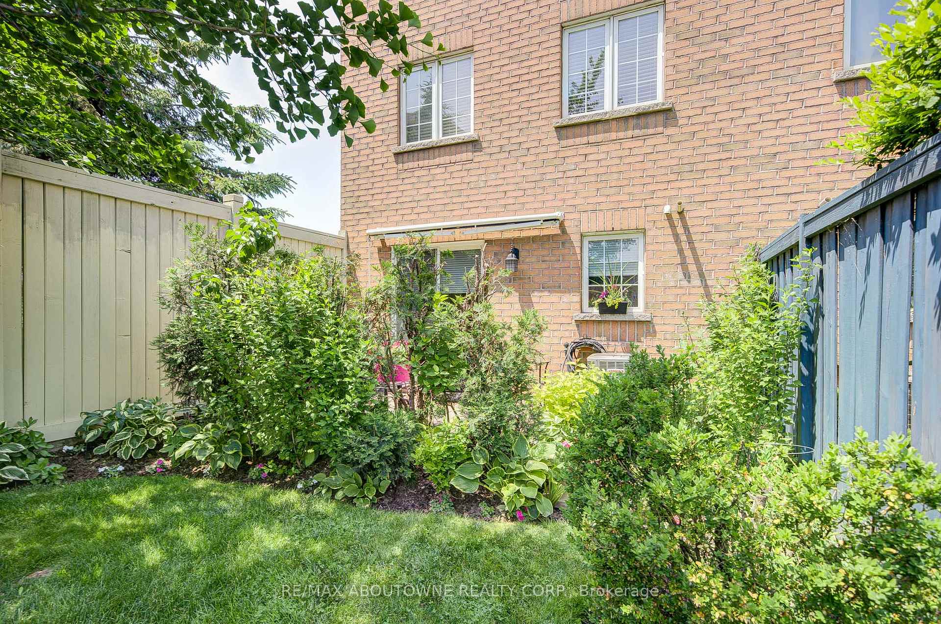 Photo 45 of Unit 63, 470 Beach Boulevard, Hamilton, Hamilton Beach — HOMEH