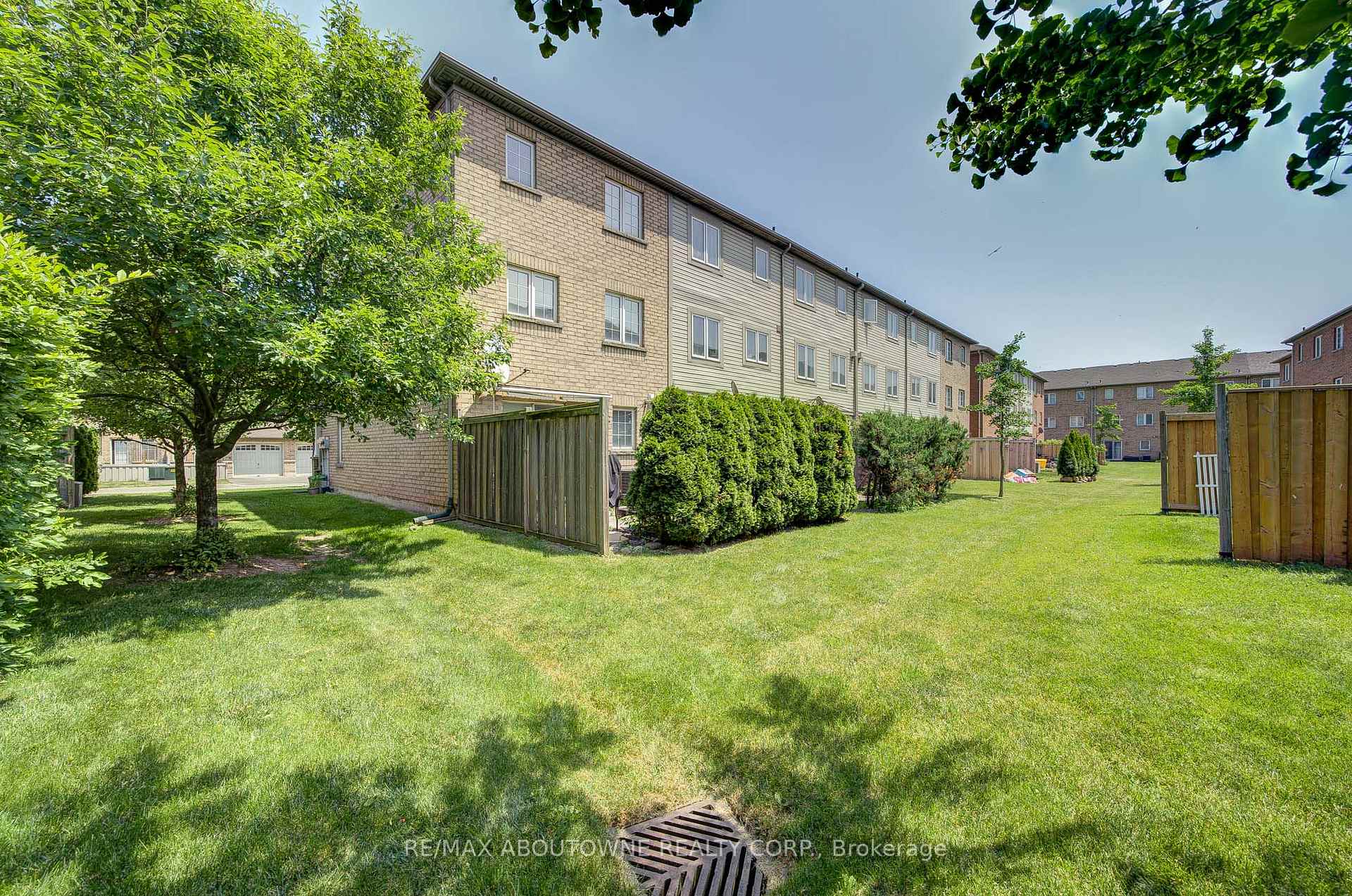 Photo 46 of Unit 63, 470 Beach Boulevard, Hamilton, Hamilton Beach — HOMEH