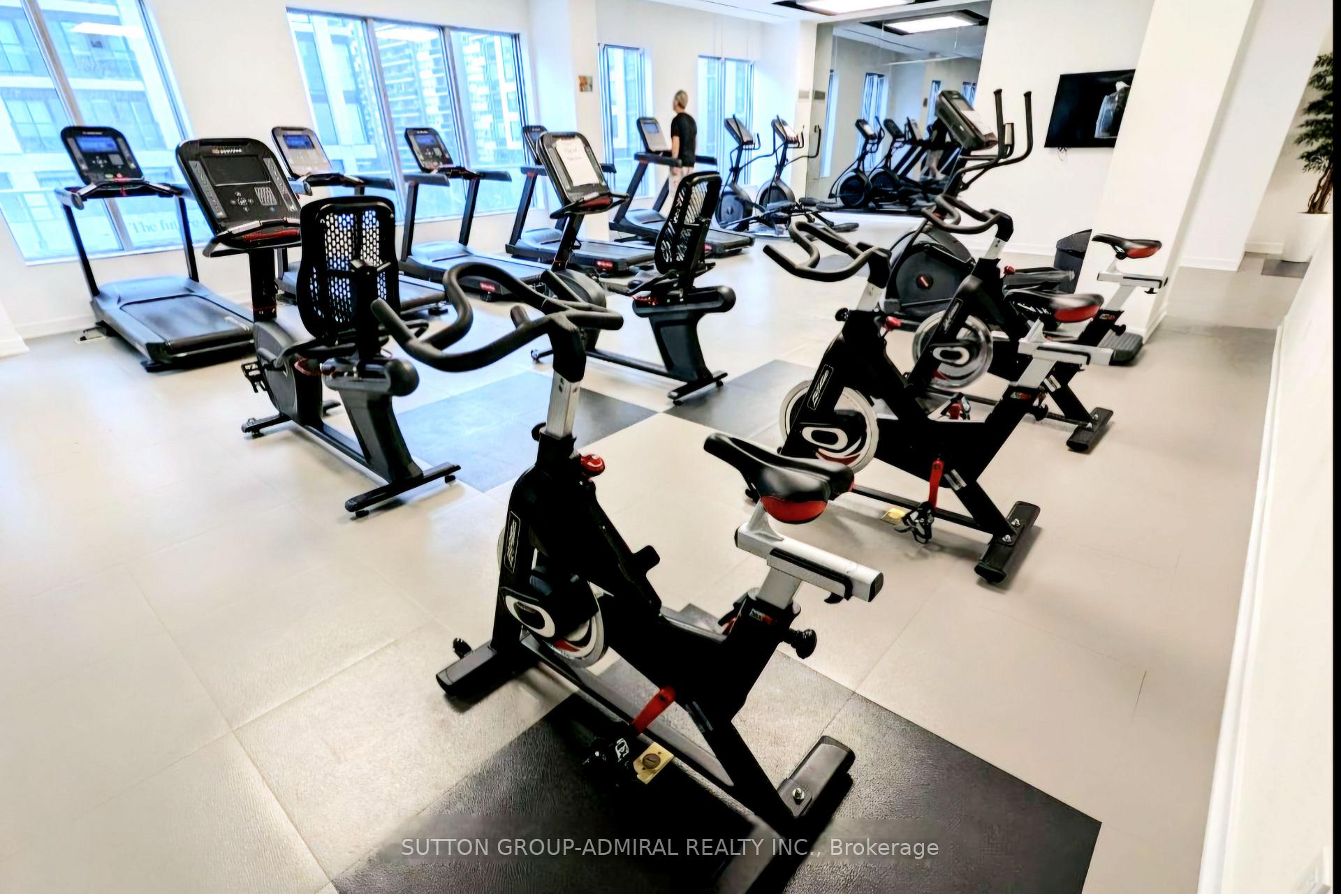 Photo 12 of Unit 1009, 195 Redpath Avenue, Toronto, Mount Pleasant West — HOMEH