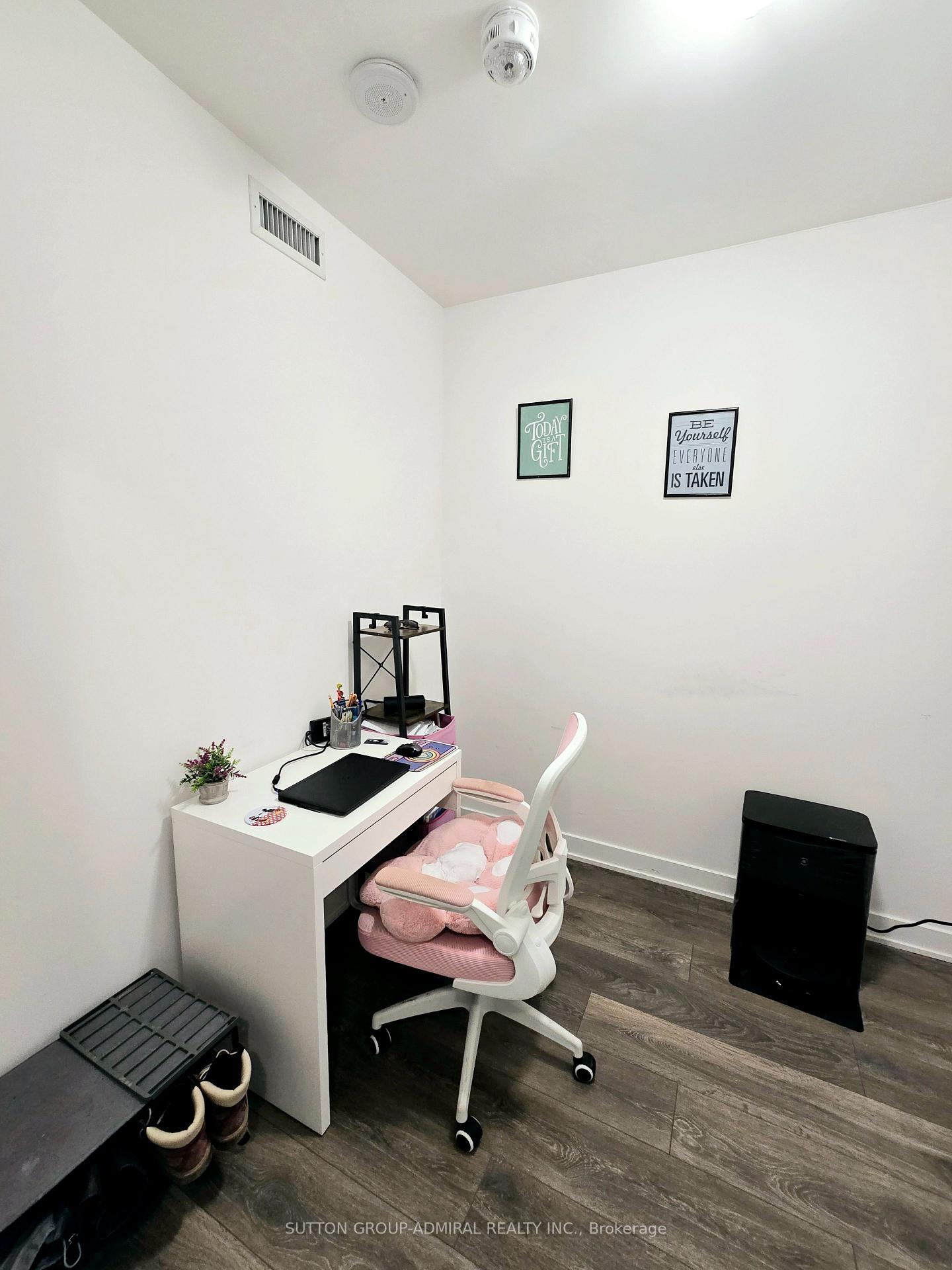 Photo 21 of Unit 1009, 195 Redpath Avenue, Toronto, Mount Pleasant West — HOMEH