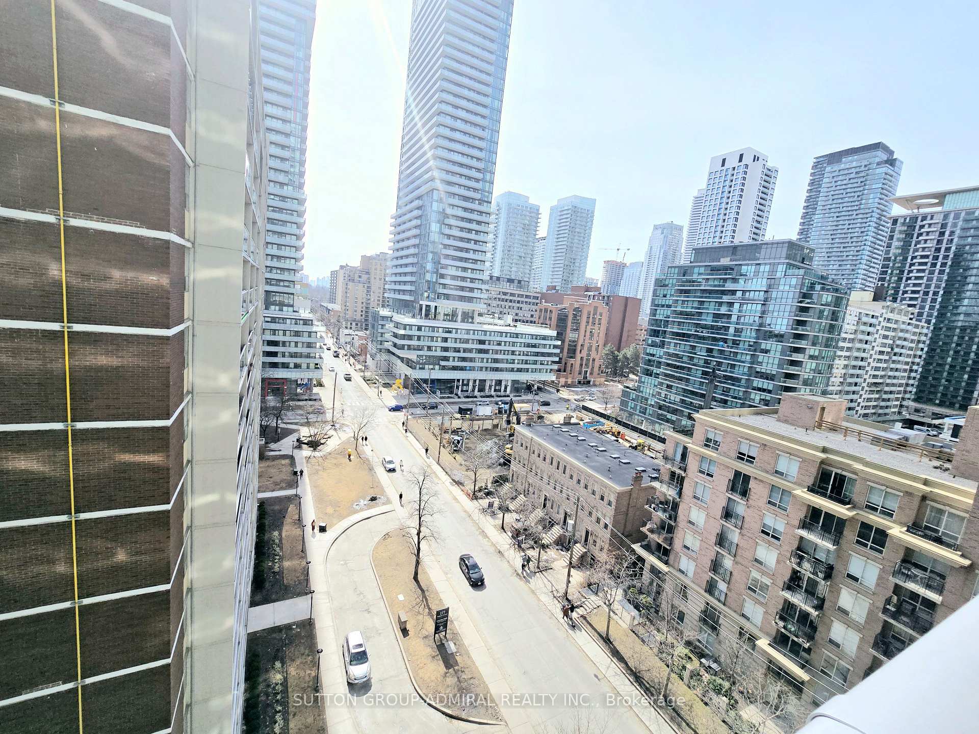 Photo 44 of Unit 1009, 195 Redpath Avenue, Toronto, Mount Pleasant West — HOMEH