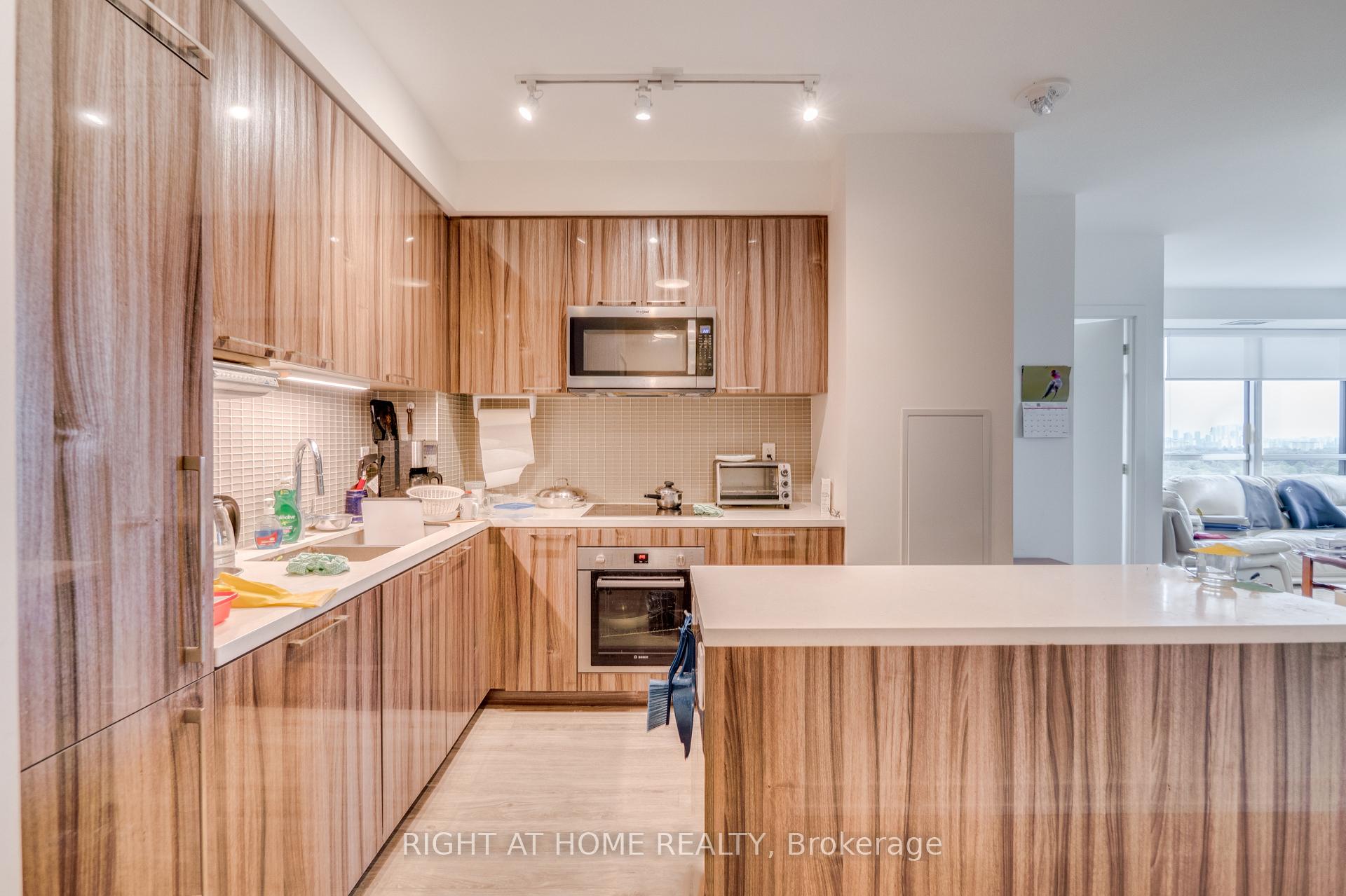Photo 9 of Unit 1209, 1 Grandview Avenue, Markham, Thornhill — HOMEH