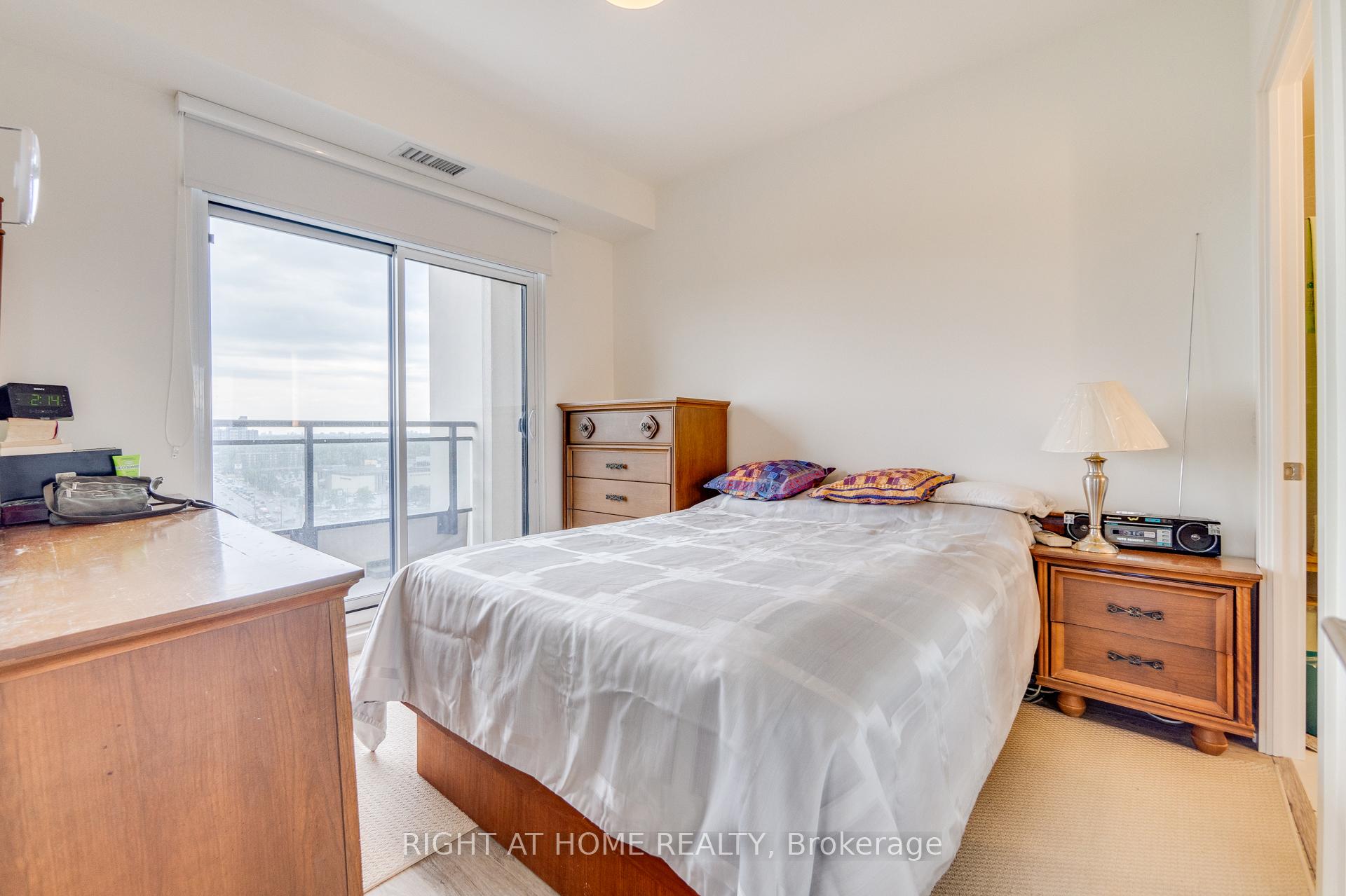 Photo 18 of Unit 1209, 1 Grandview Avenue, Markham, Thornhill — HOMEH
