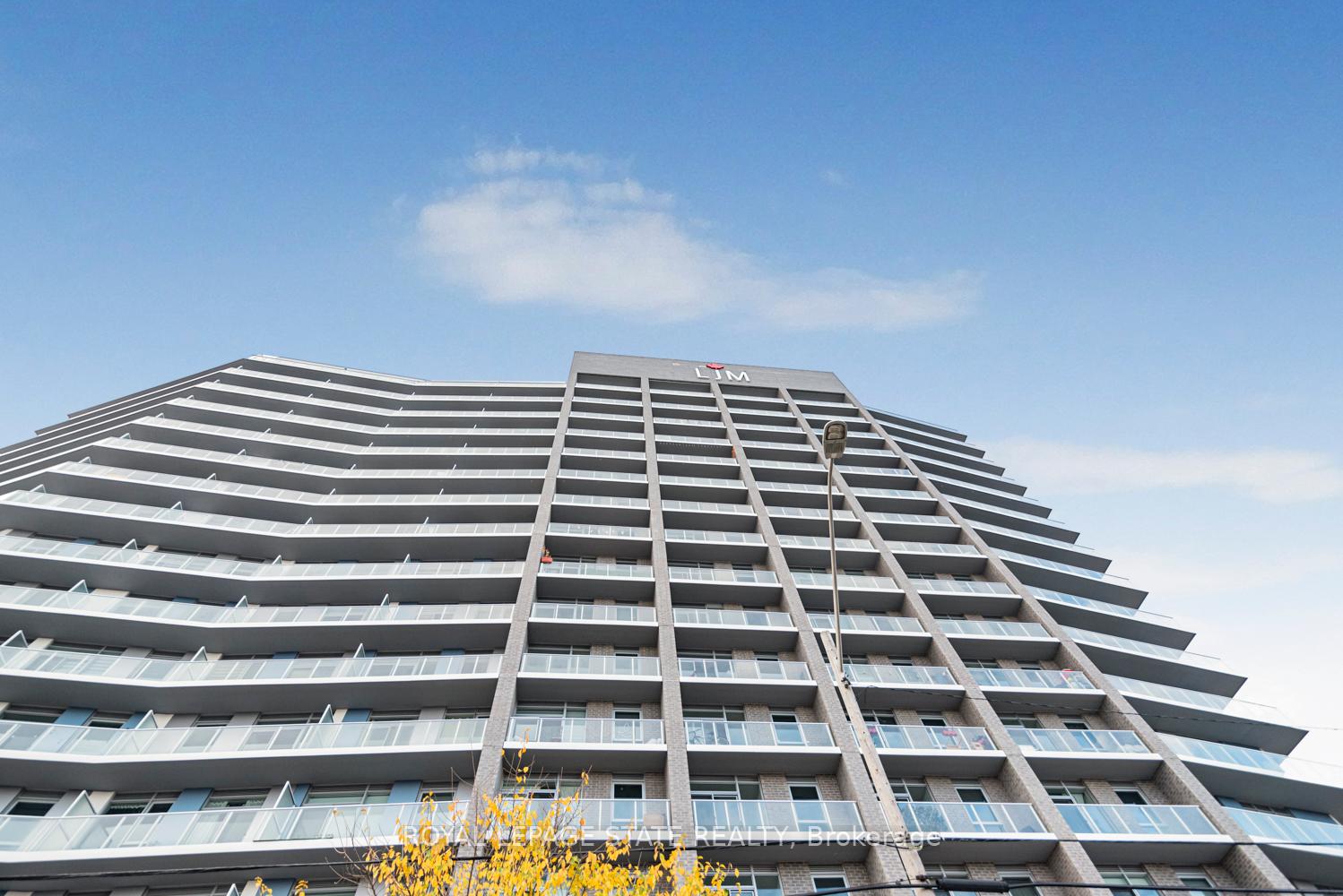 Photo 4 of Unit 813, 2782 Barton Street E, Hamilton, Grayside — HOMEH