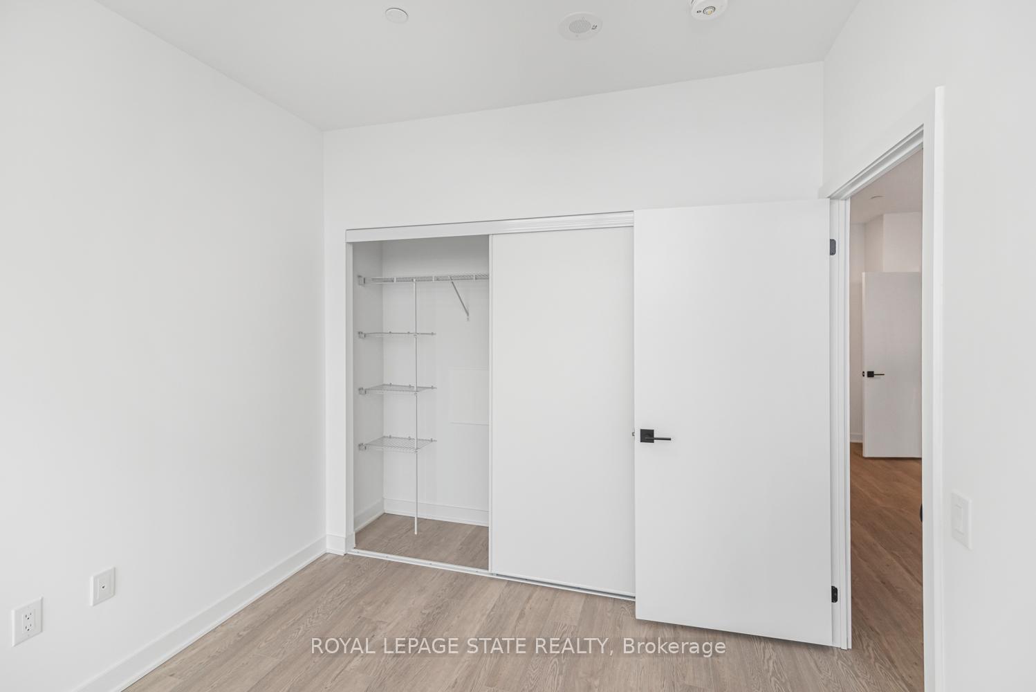 Photo 20 of Unit 813, 2782 Barton Street E, Hamilton, Grayside — HOMEH