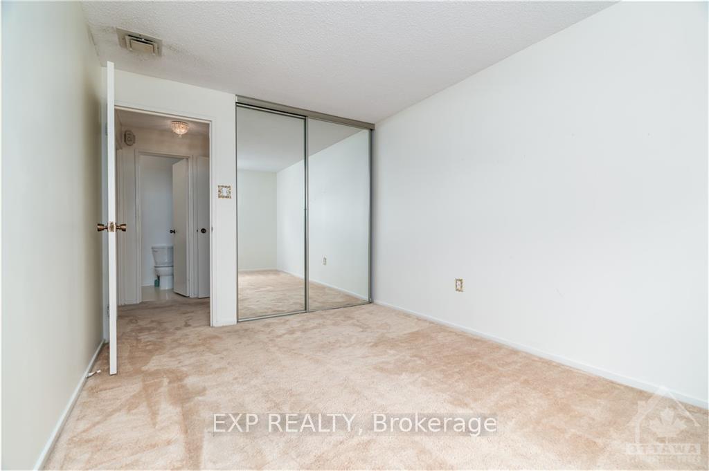 Photo 15 of Unit 301, 373 Laurier Avenue E, Ottawa, Sandy Hill — HOMEH