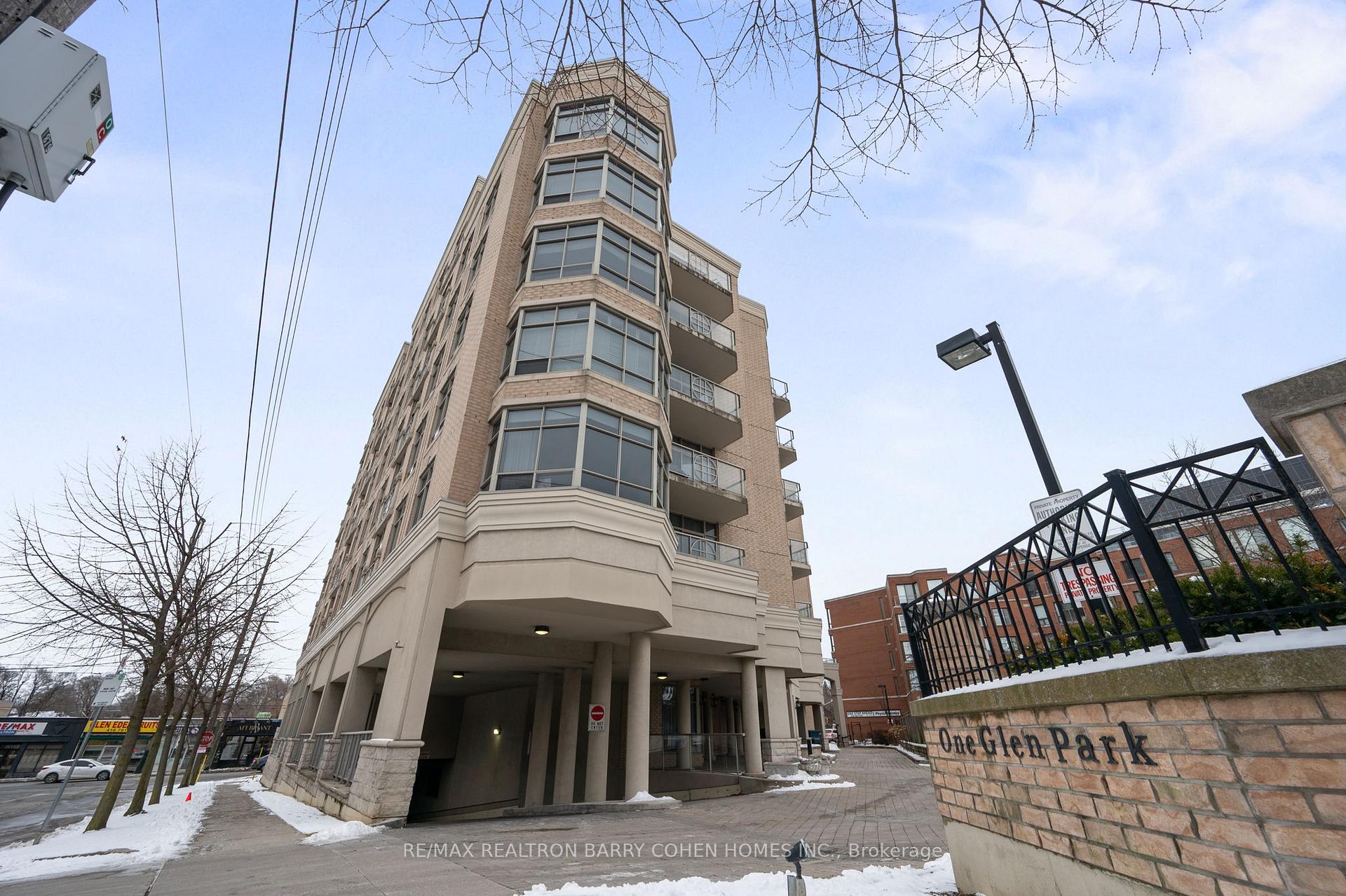 Photo 2 of Unit 201, 1 Glen Park Avenue, Toronto, Englemount-Lawrence — HOMEH