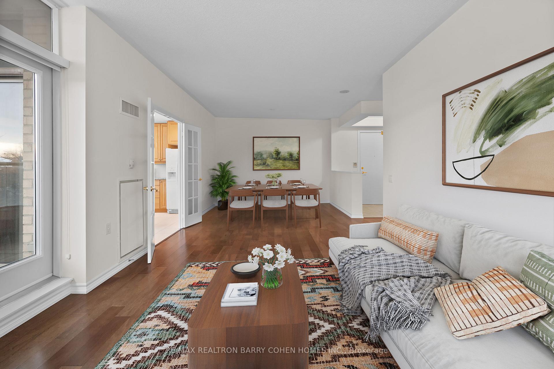 Photo 4 of Unit 201, 1 Glen Park Avenue, Toronto, Englemount-Lawrence — HOMEH