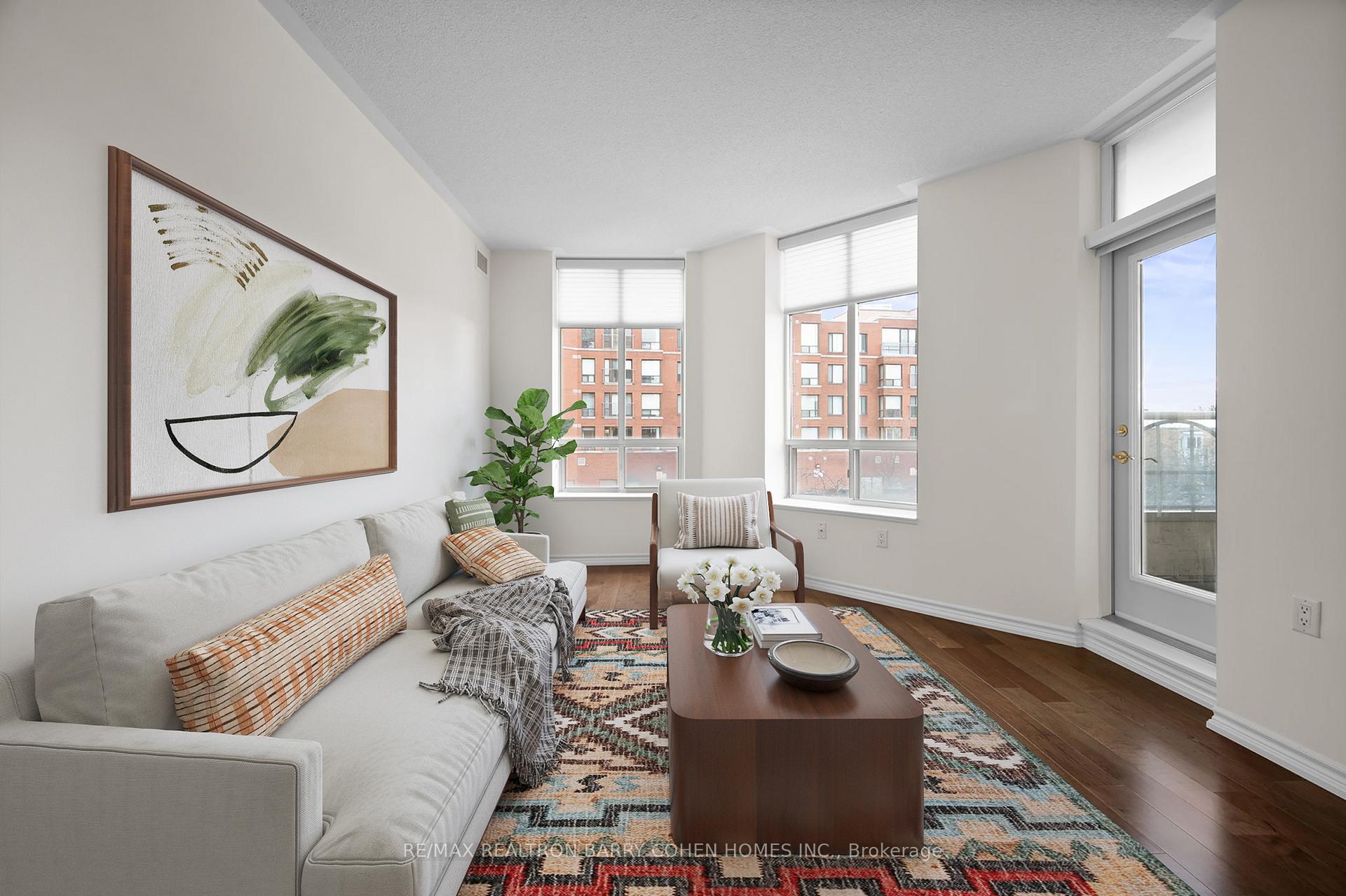 Photo 5 of Unit 201, 1 Glen Park Avenue, Toronto, Englemount-Lawrence — HOMEH