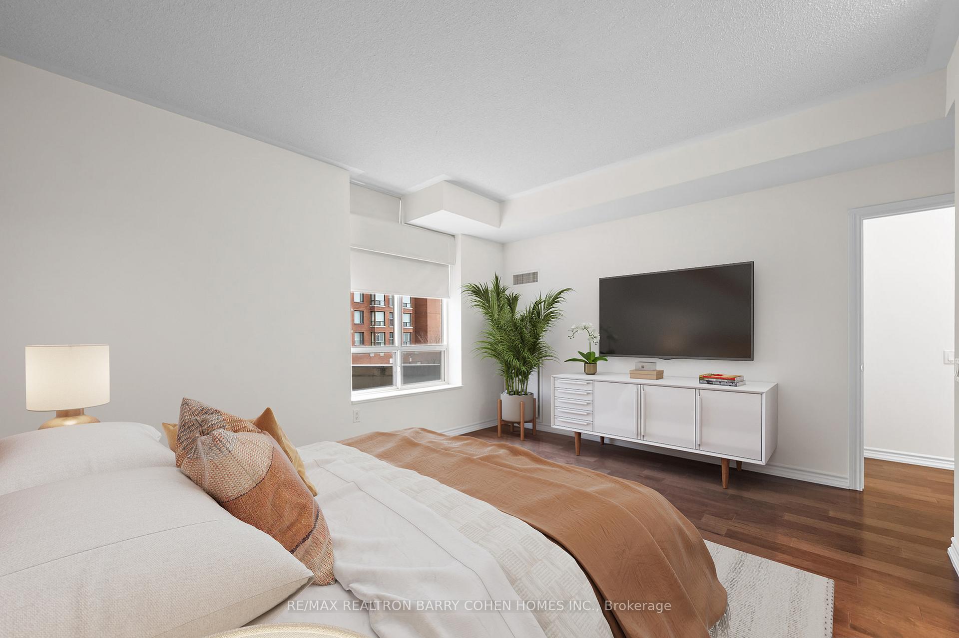 Photo 19 of Unit 201, 1 Glen Park Avenue, Toronto, Englemount-Lawrence — HOMEH