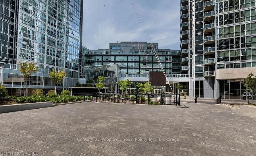 Photo 2 of Unit 524E, 2908 Highway 7, Vaughan, Concord — HOMEH