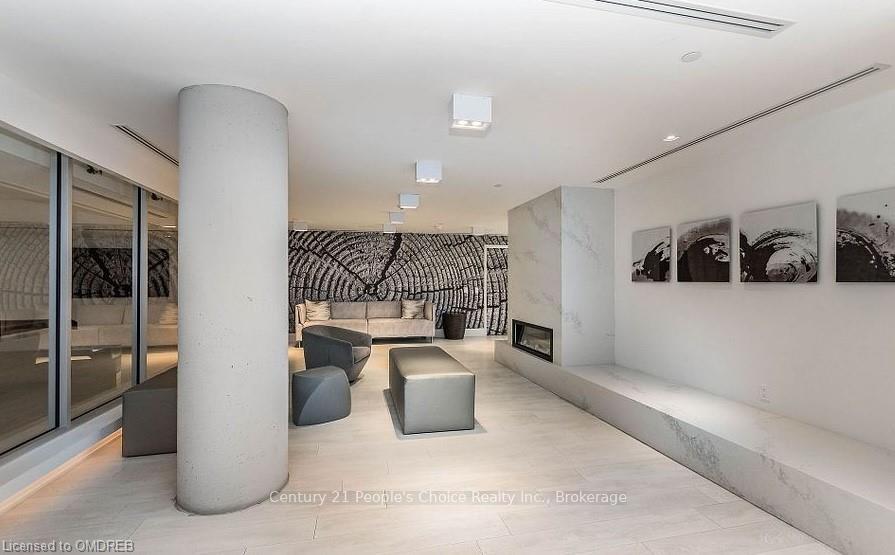 Photo 3 of Unit 524E, 2908 Highway 7, Vaughan, Concord — HOMEH