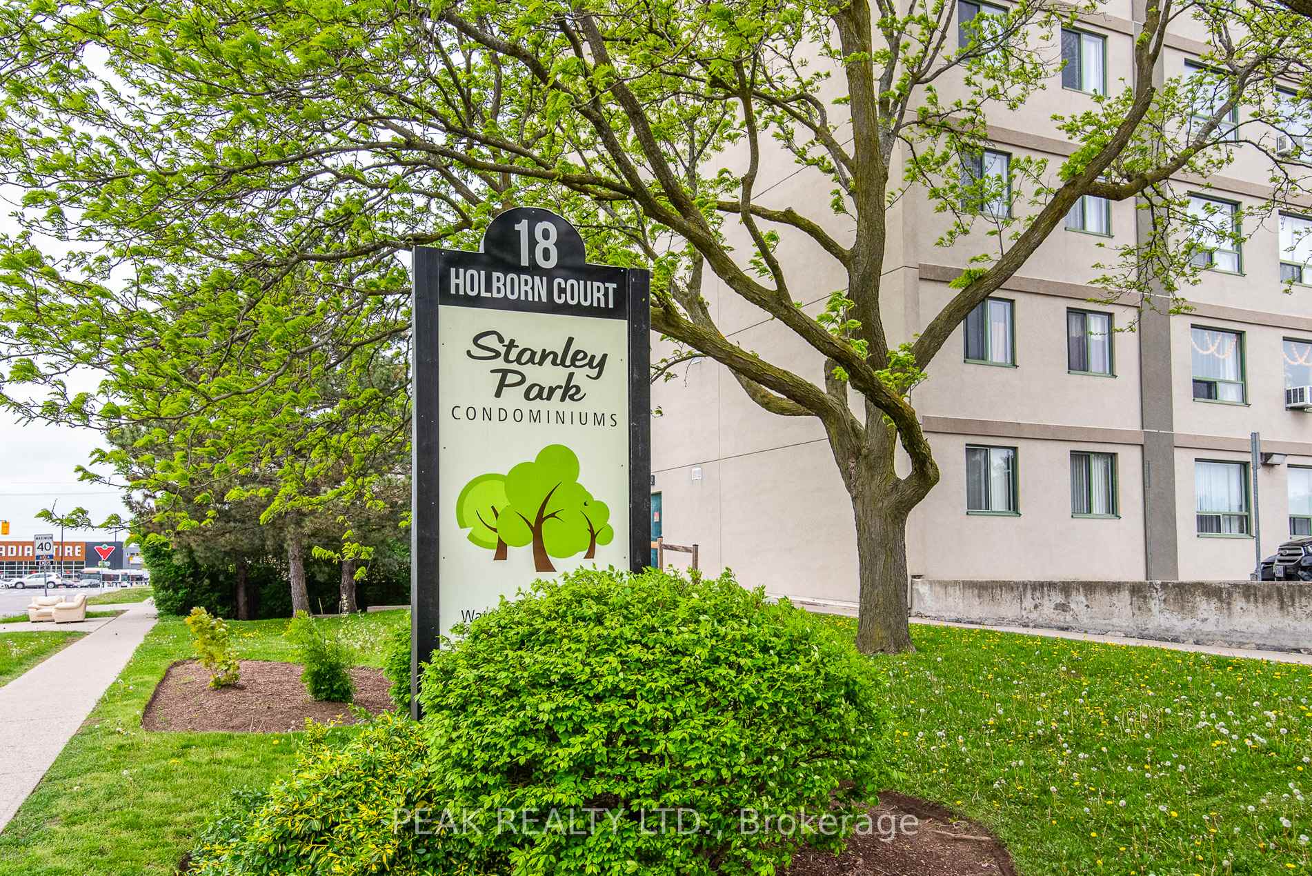 Photo 2 of Unit 611, 18 Holborn Court, Kitchener, Stanley Park — HOMEH