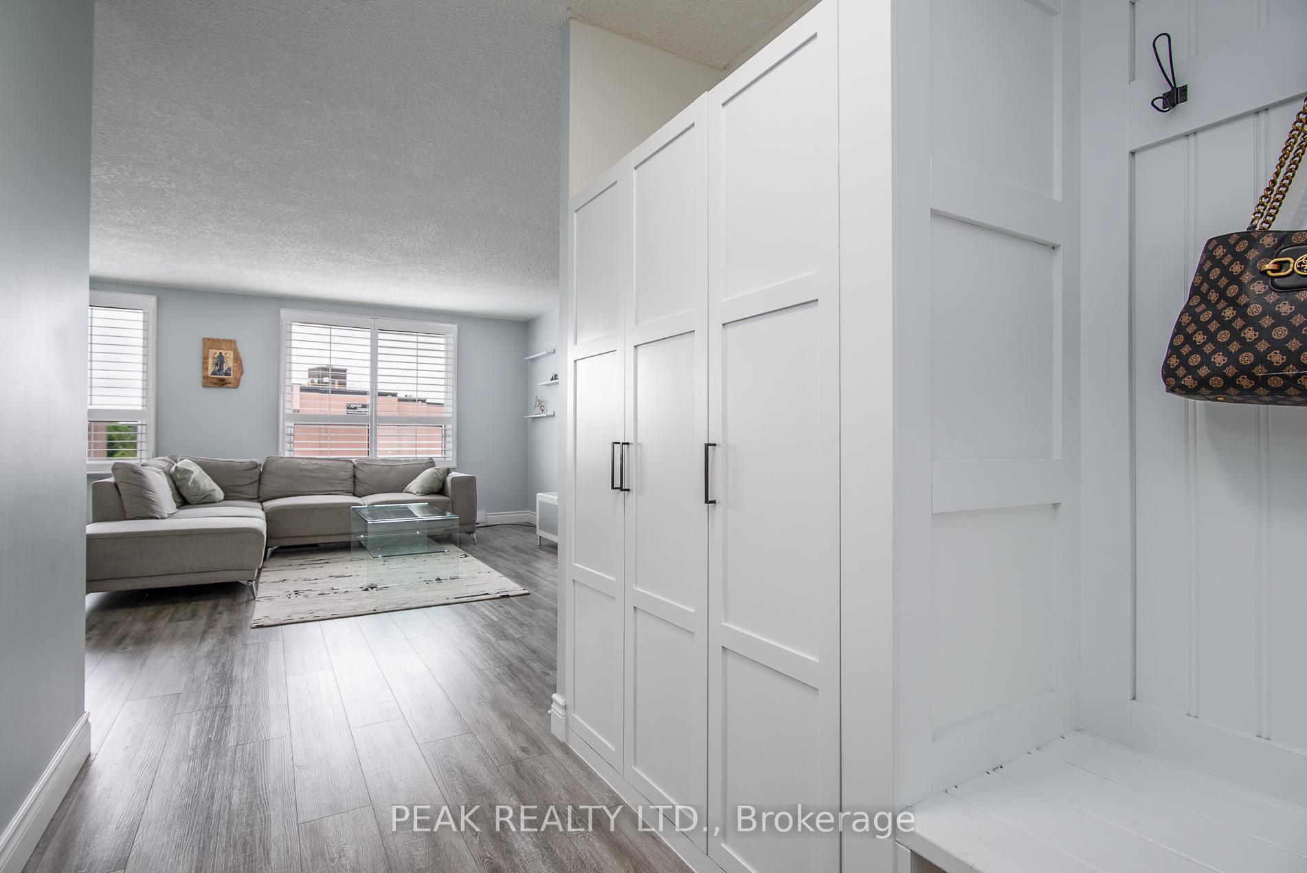 Photo 8 of Unit 611, 18 Holborn Court, Kitchener, Stanley Park — HOMEH