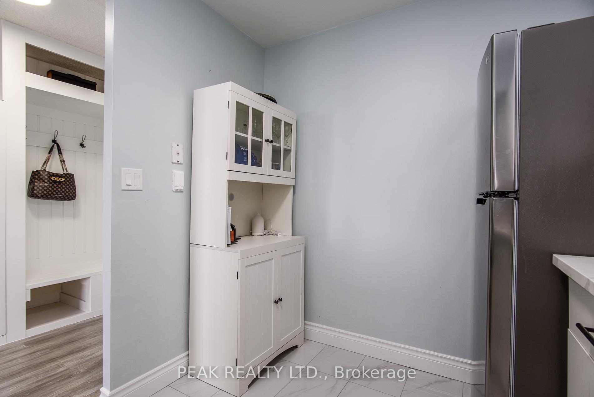 Photo 21 of Unit 611, 18 Holborn Court, Kitchener, Stanley Park — HOMEH