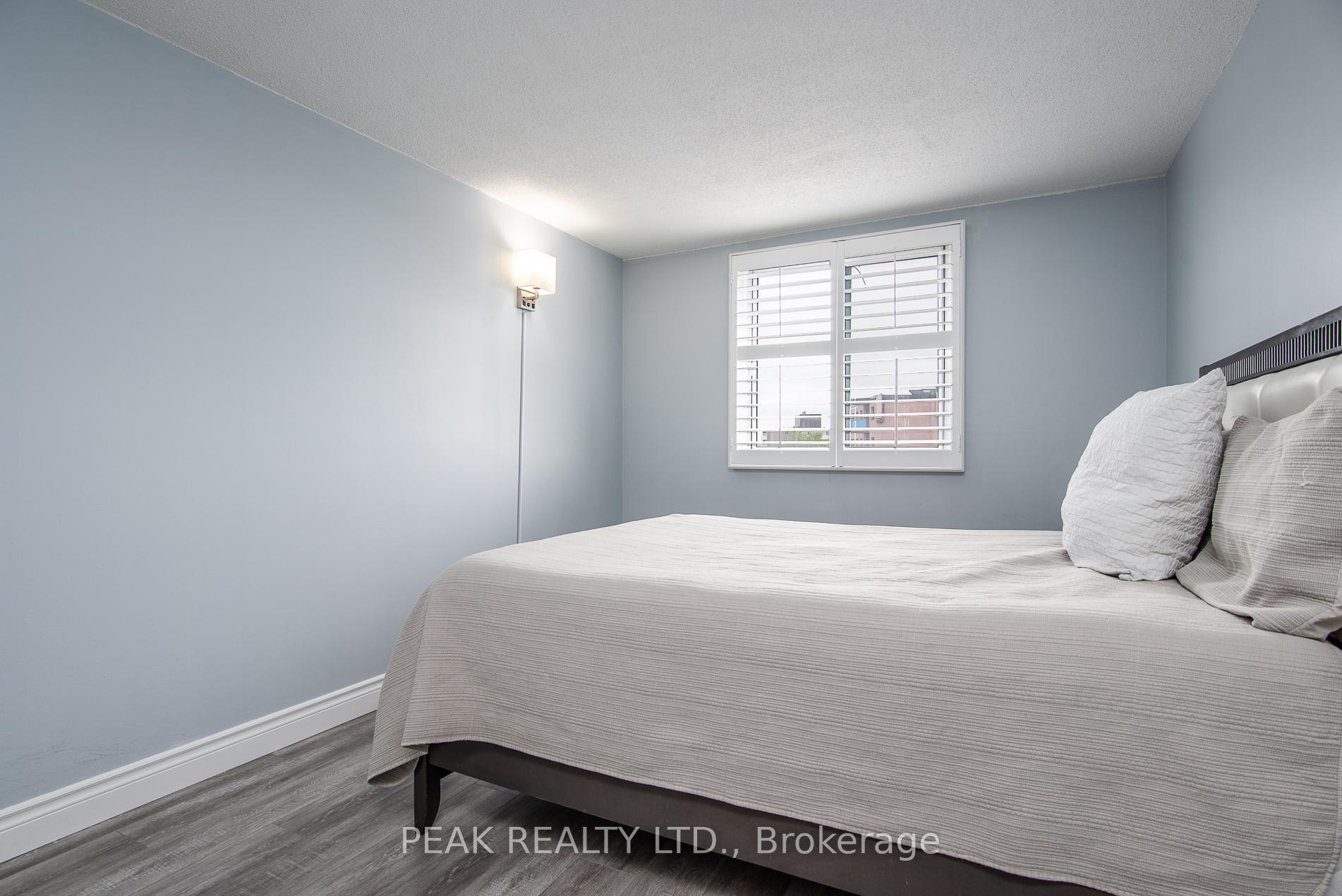 Photo 24 of Unit 611, 18 Holborn Court, Kitchener, Stanley Park — HOMEH