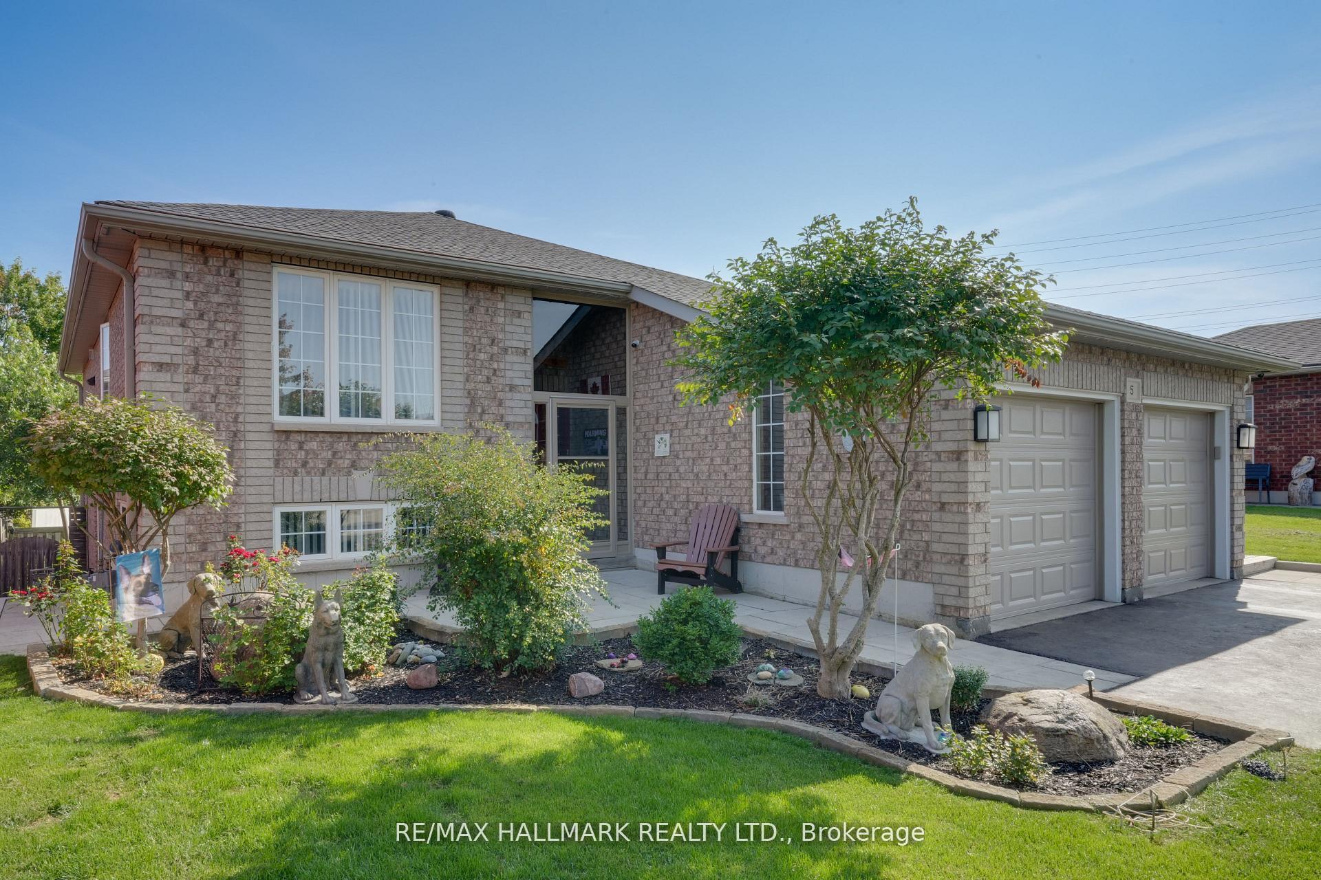 Photo 5 of 5 Pacific Avenue, Barrie, Little Lake — HOMEH