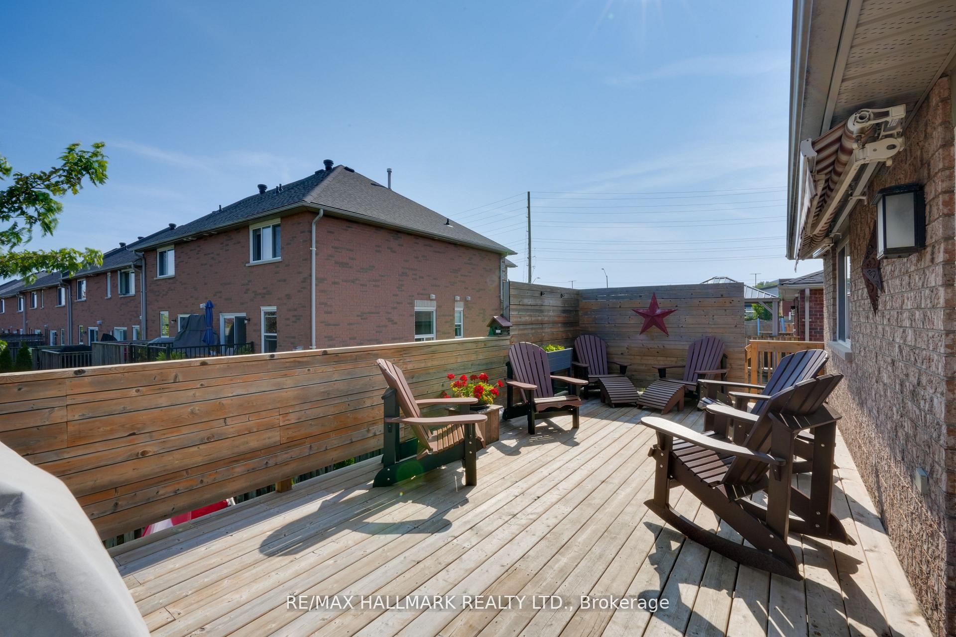 Photo 17 of 5 Pacific Avenue, Barrie, Little Lake — HOMEH