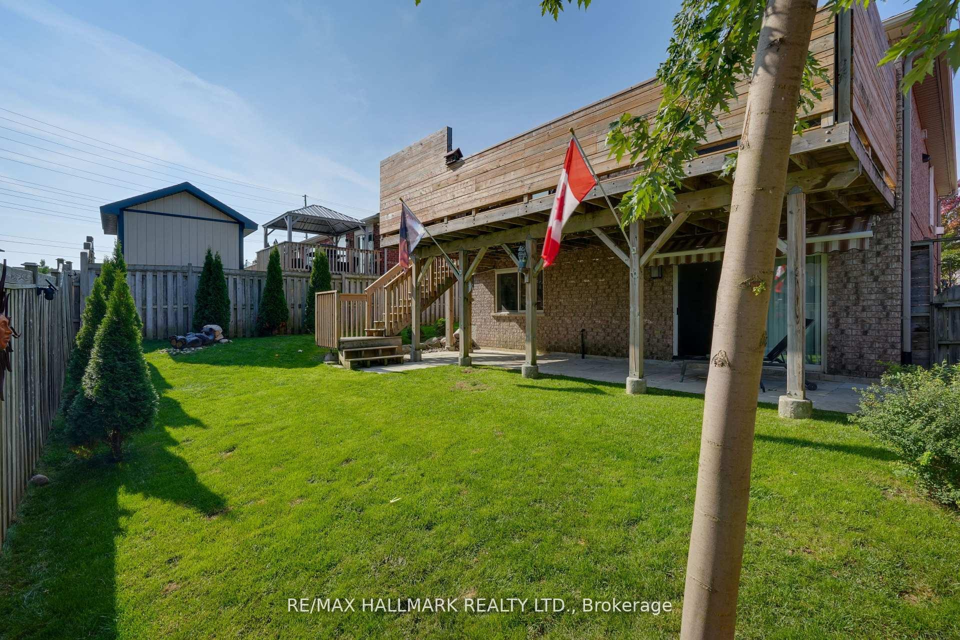 Photo 34 of 5 Pacific Avenue, Barrie, Little Lake — HOMEH