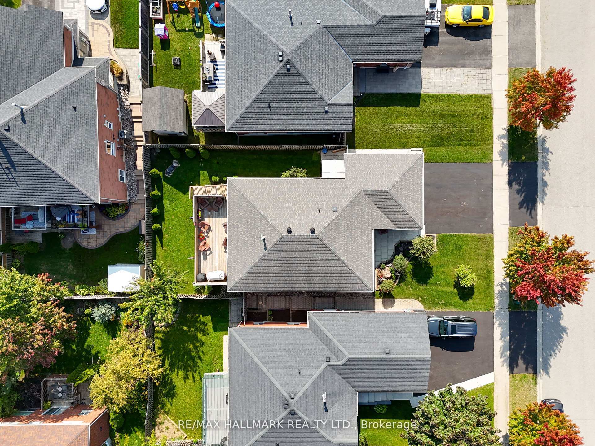 Photo 33 of 5 Pacific Avenue, Barrie, Little Lake — HOMEH