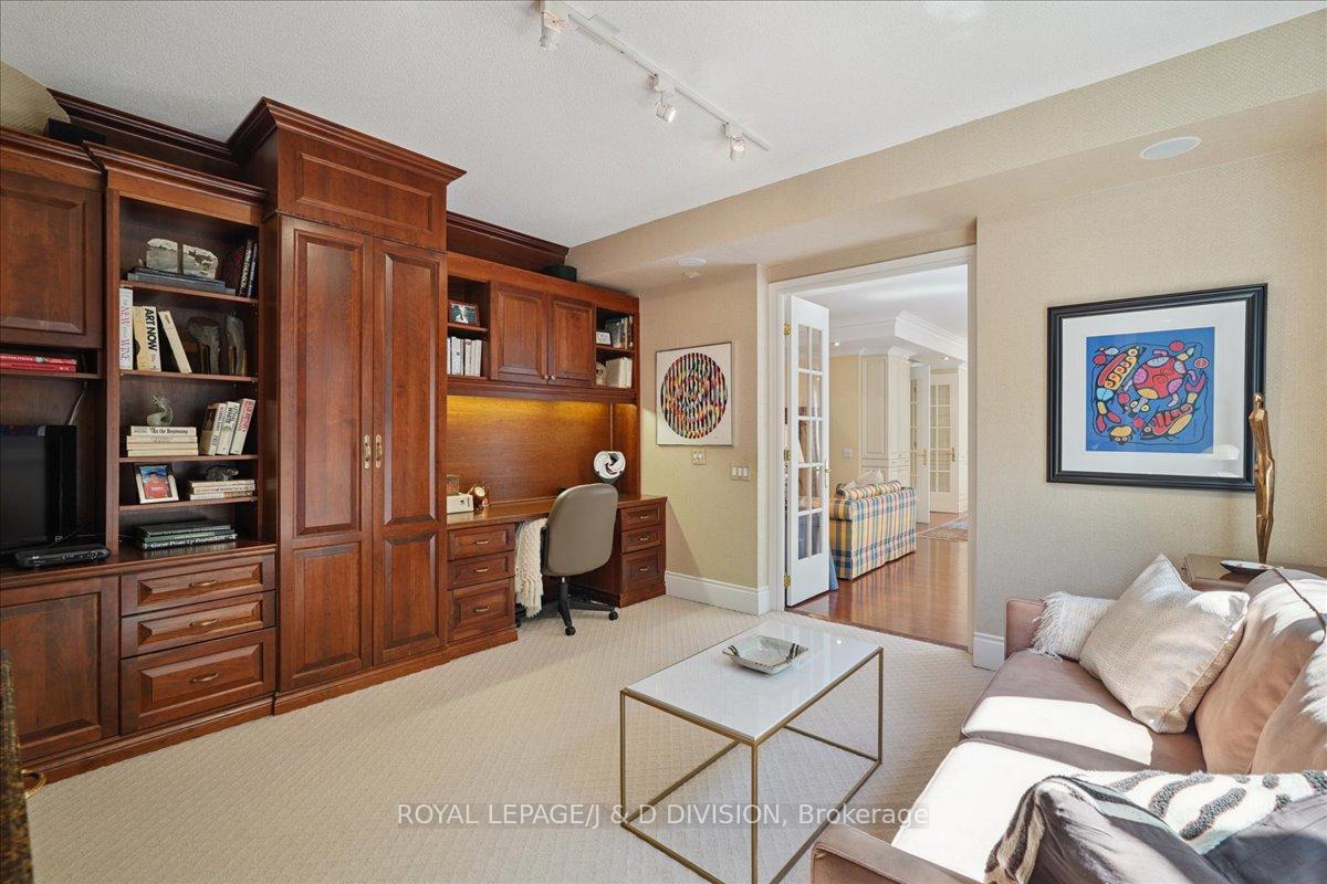 Photo 17 of Unit 935, 3600 Yonge Street, Toronto, Bedford Park-Nortown — HOMEH