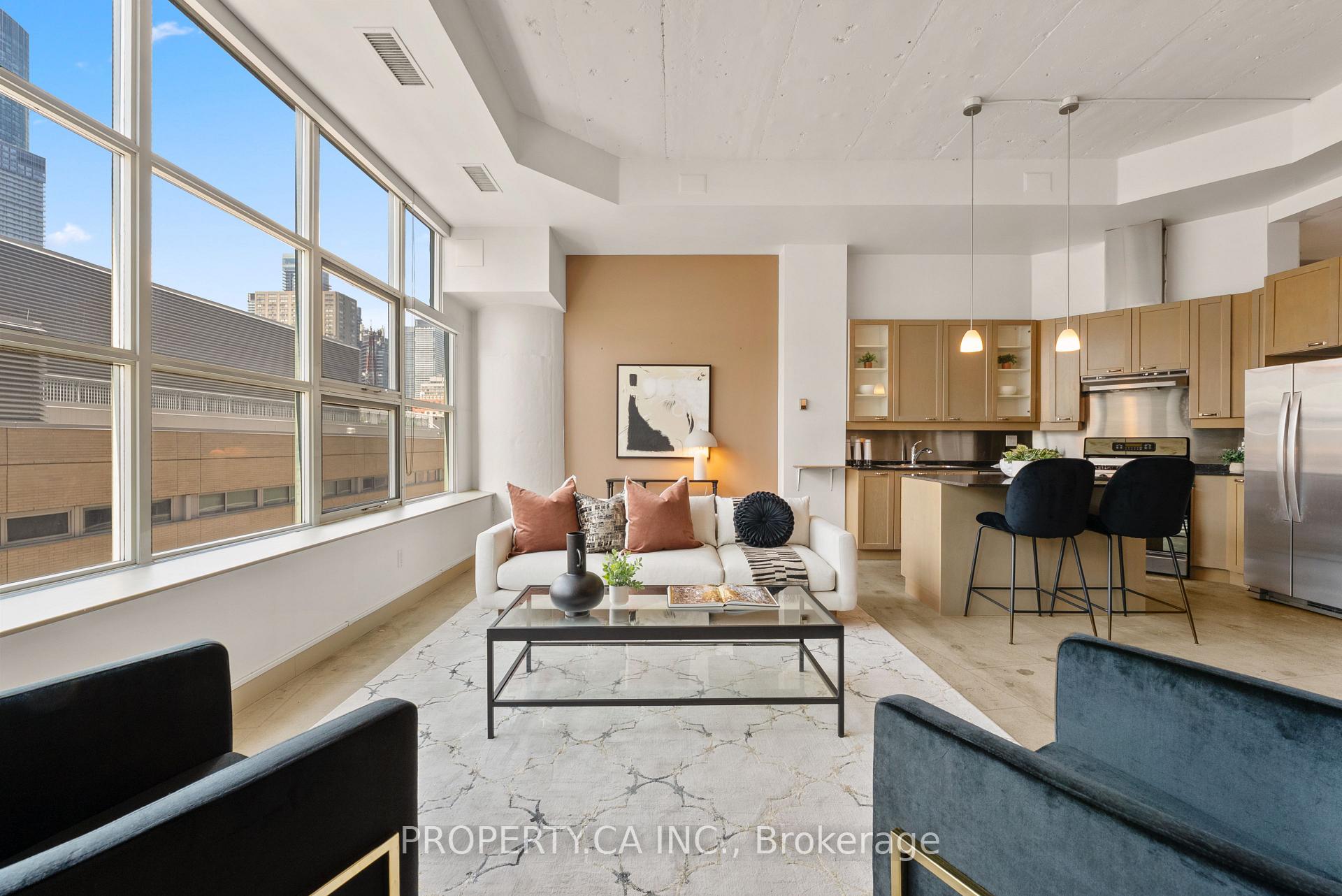 Front of Unit 408, 155 Dalhousie Street