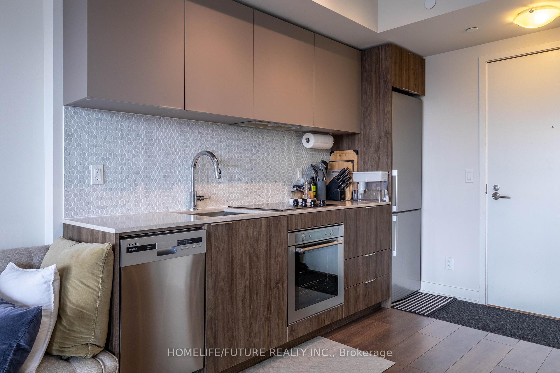 Photo 5 of Unit 908, 2 Sonic Way, Toronto, Flemingdon Park — HOMEH