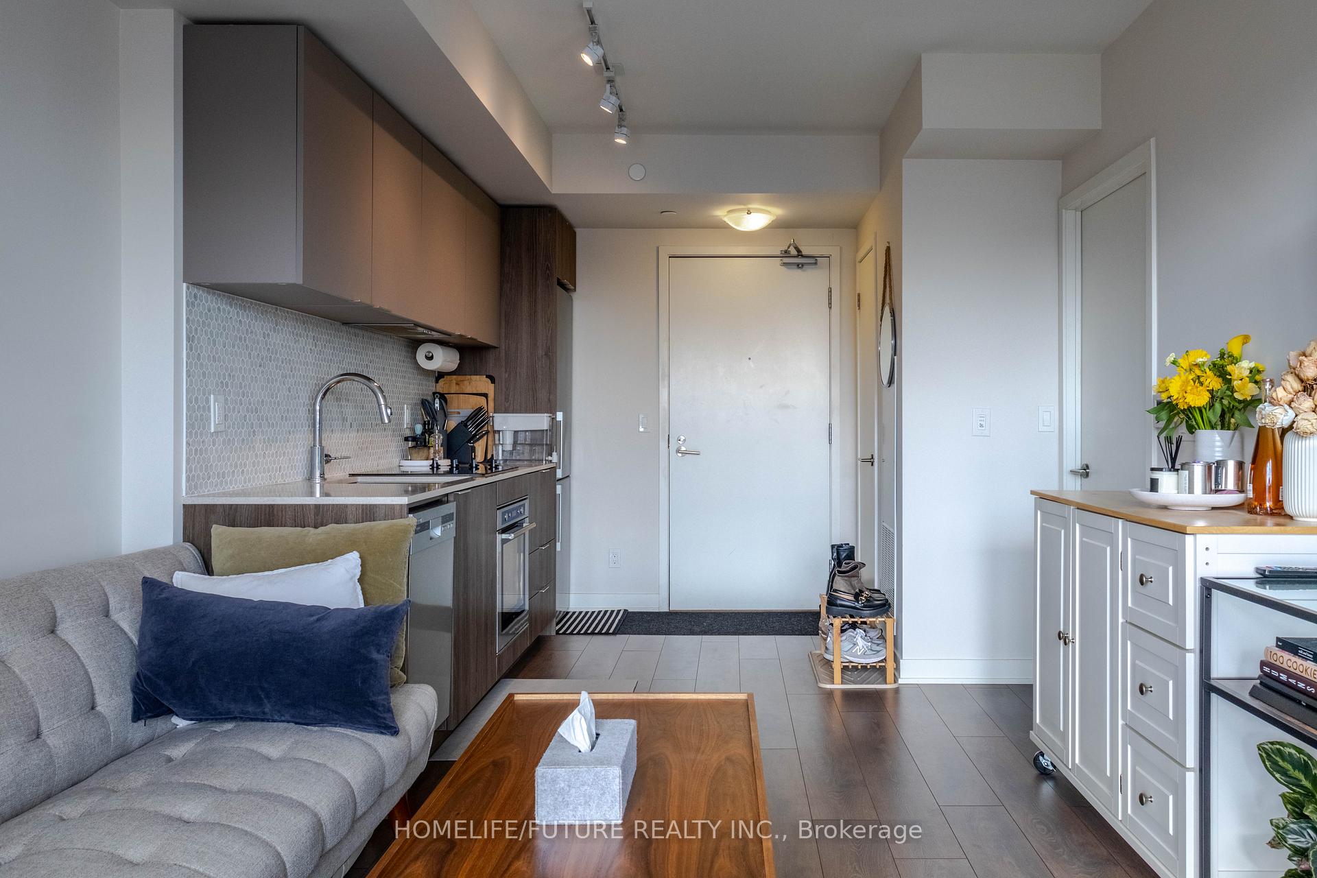 Photo 6 of Unit 908, 2 Sonic Way, Toronto, Flemingdon Park — HOMEH