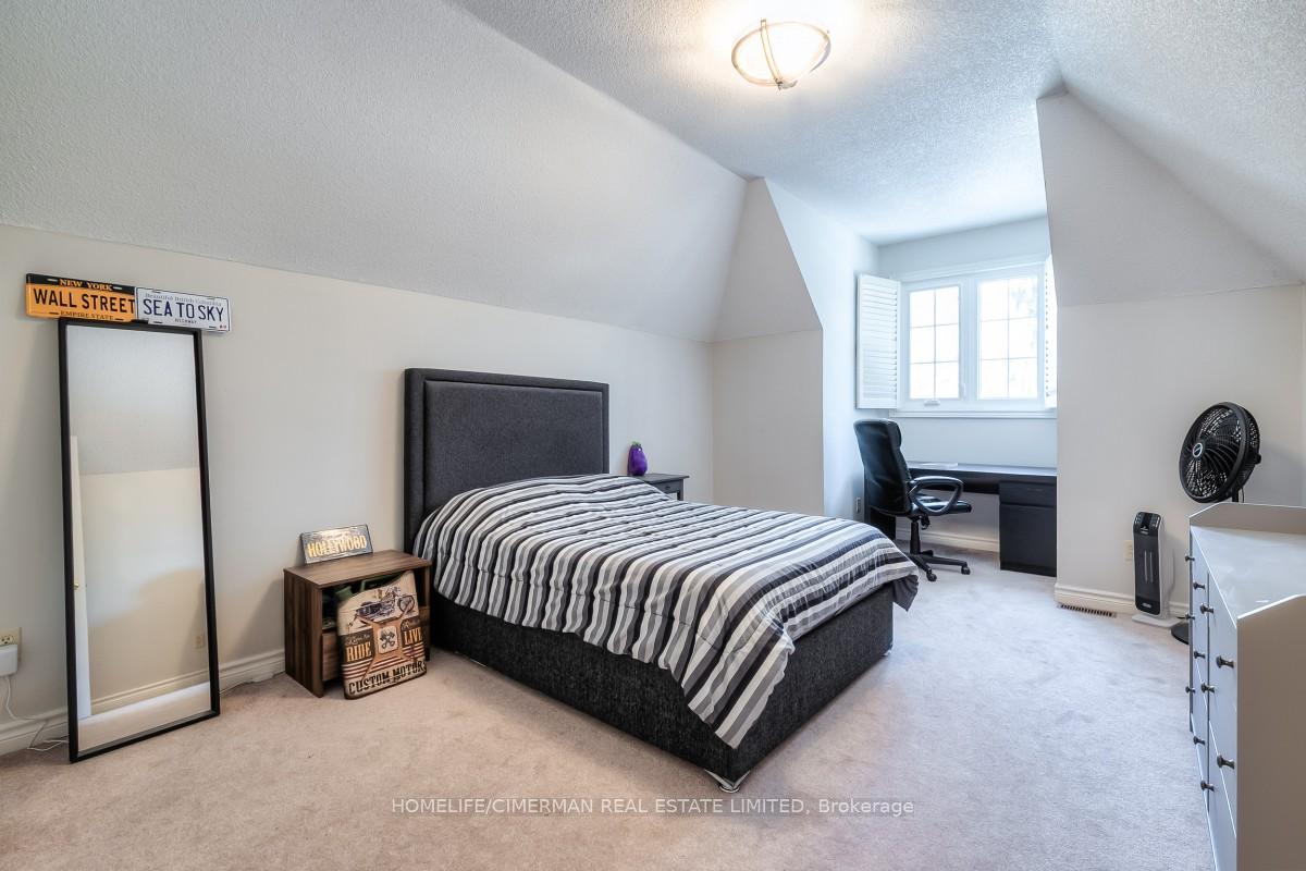 Photo 27 of 57 Treegrove Circle, Aurora, Hills of St Andrew — HOMEH