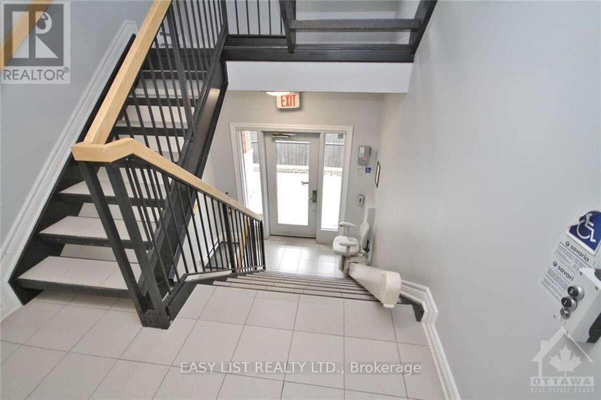 Photo 17 of Unit 4, 500 Stonefield Private, Ottawa, Barrhaven East — HOMEH