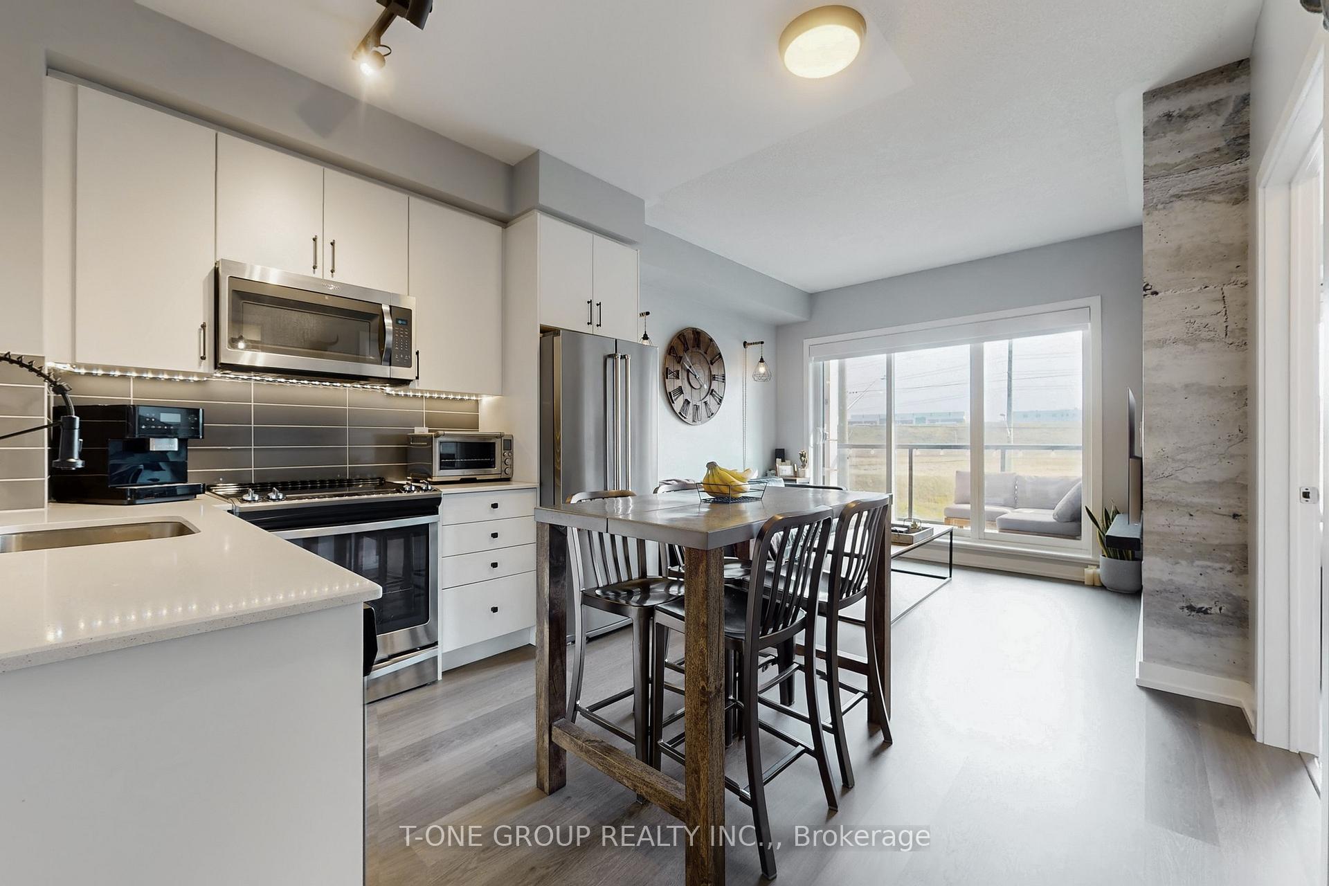 Photo 1 of Unit 315, 555 William Graham Drive, Aurora, Rural Aurora — HOMEH