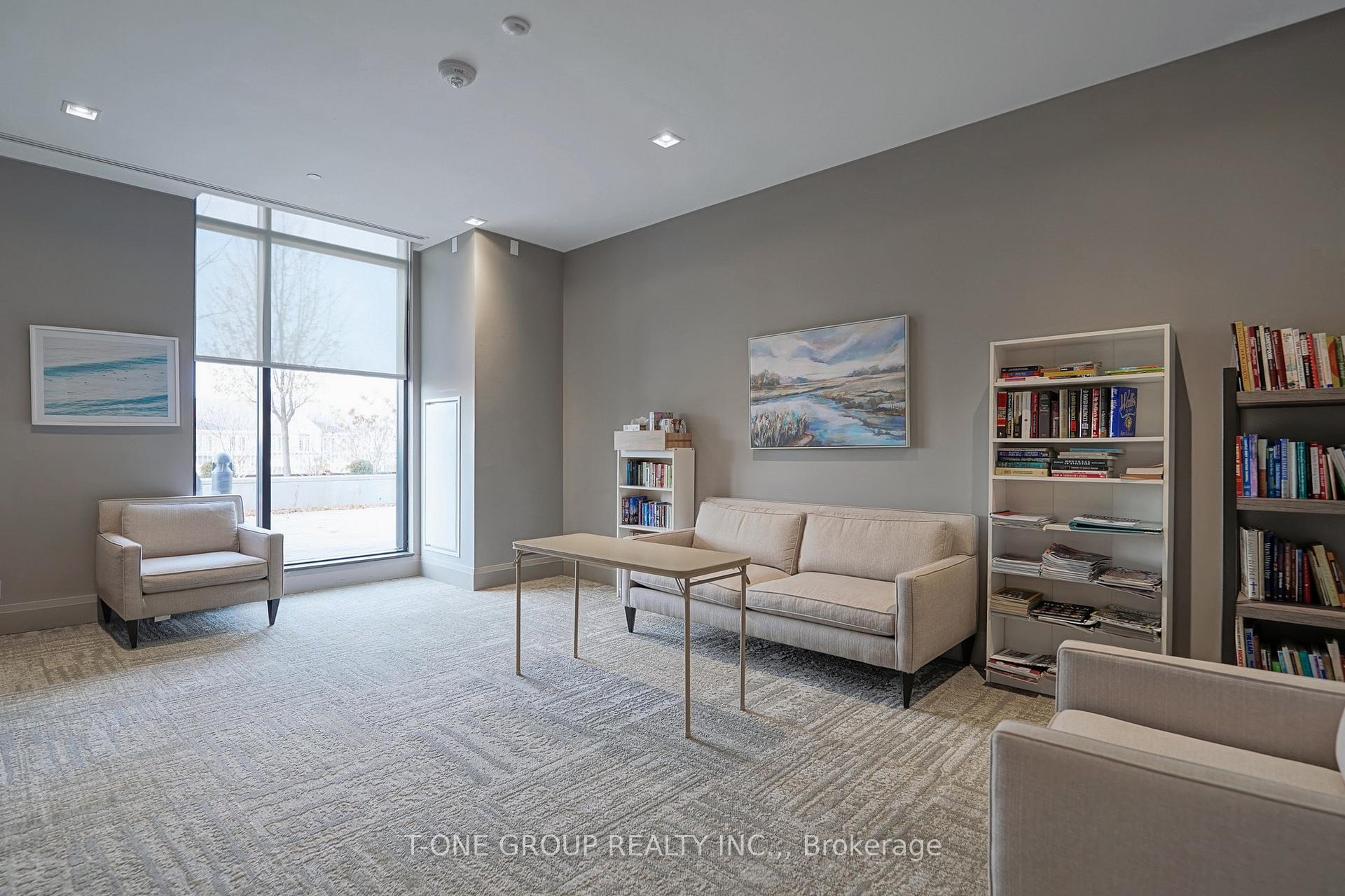 Photo 21 of Unit 315, 555 William Graham Drive, Aurora, Rural Aurora — HOMEH