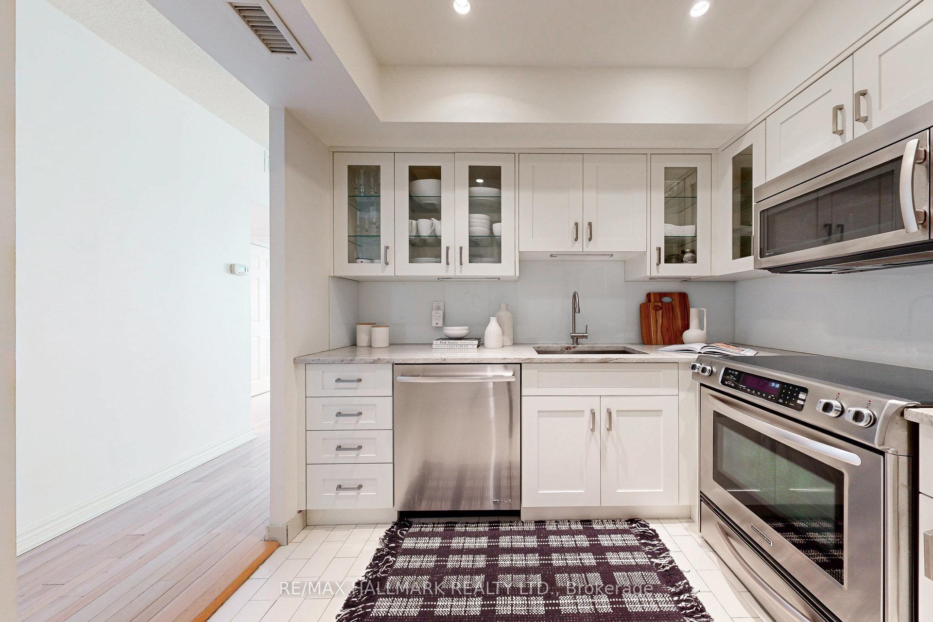 Photo 18 of Unit 924, 65 Scadding Avenue, Toronto, Waterfront Communities — HOMEH
