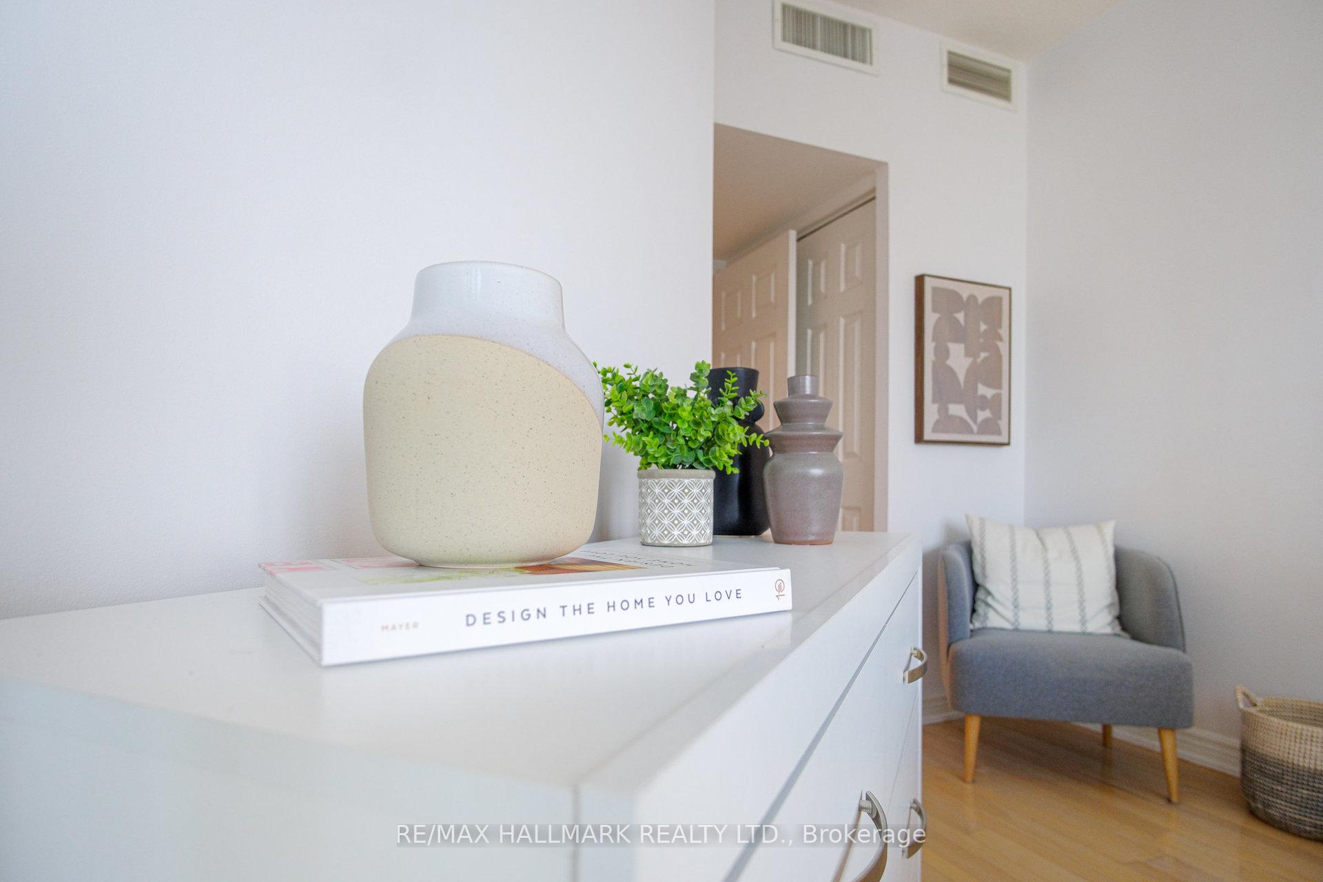 Photo 26 of Unit 924, 65 Scadding Avenue, Toronto, Waterfront Communities — HOMEH