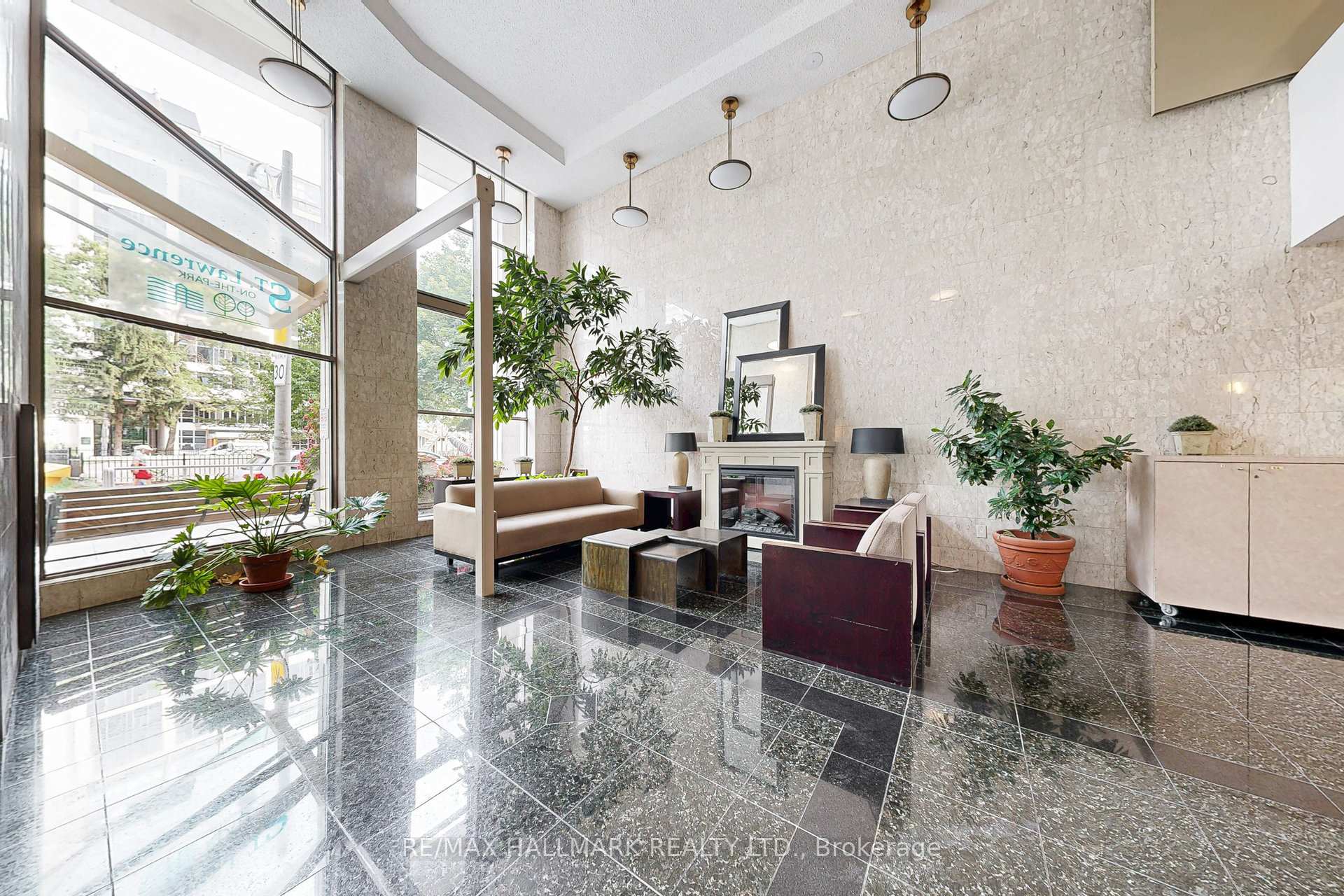 Photo 36 of Unit 924, 65 Scadding Avenue, Toronto, Waterfront Communities — HOMEH