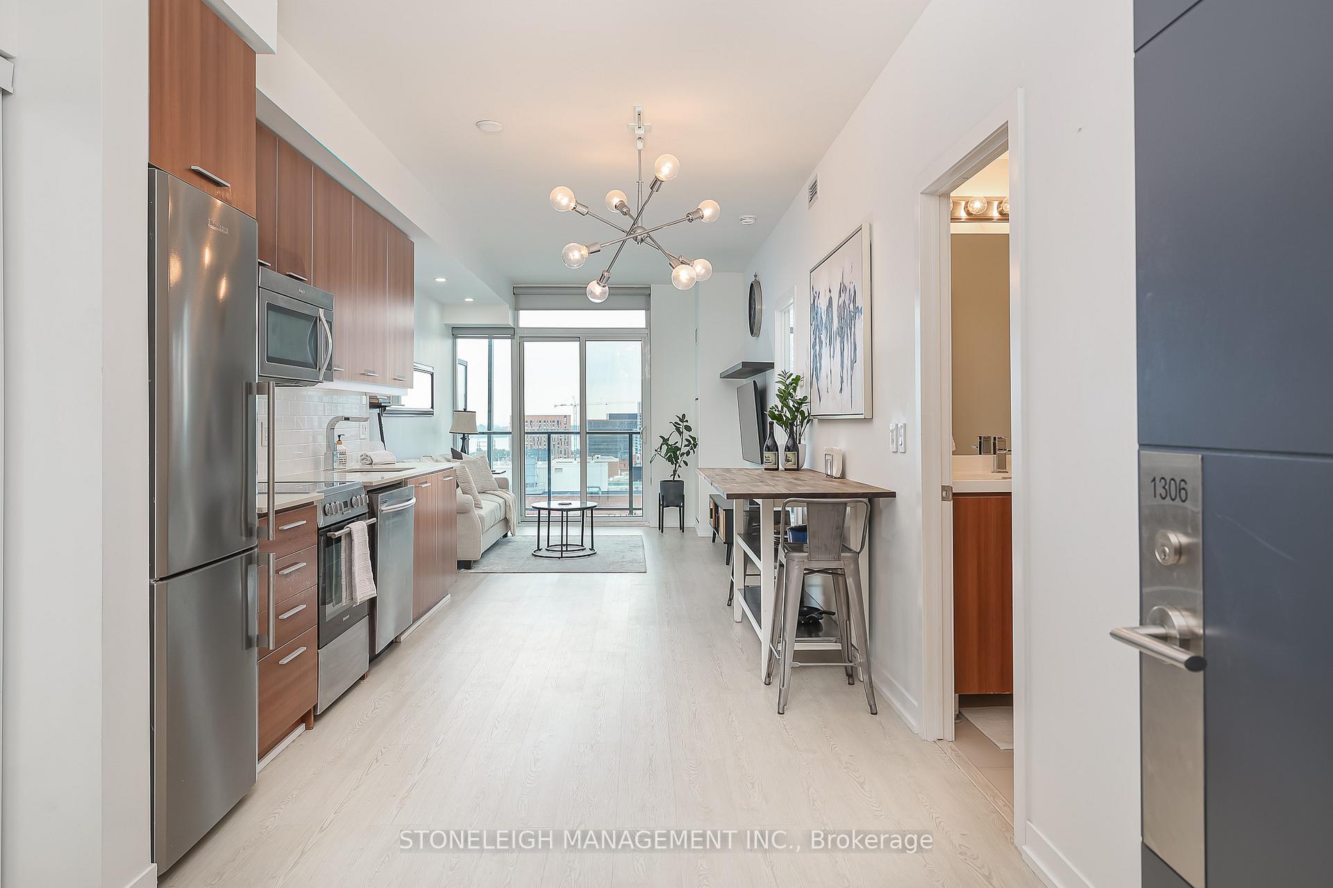 Photo 4 of Unit 1306, 105 George Street, Toronto, Moss Park — HOMEH