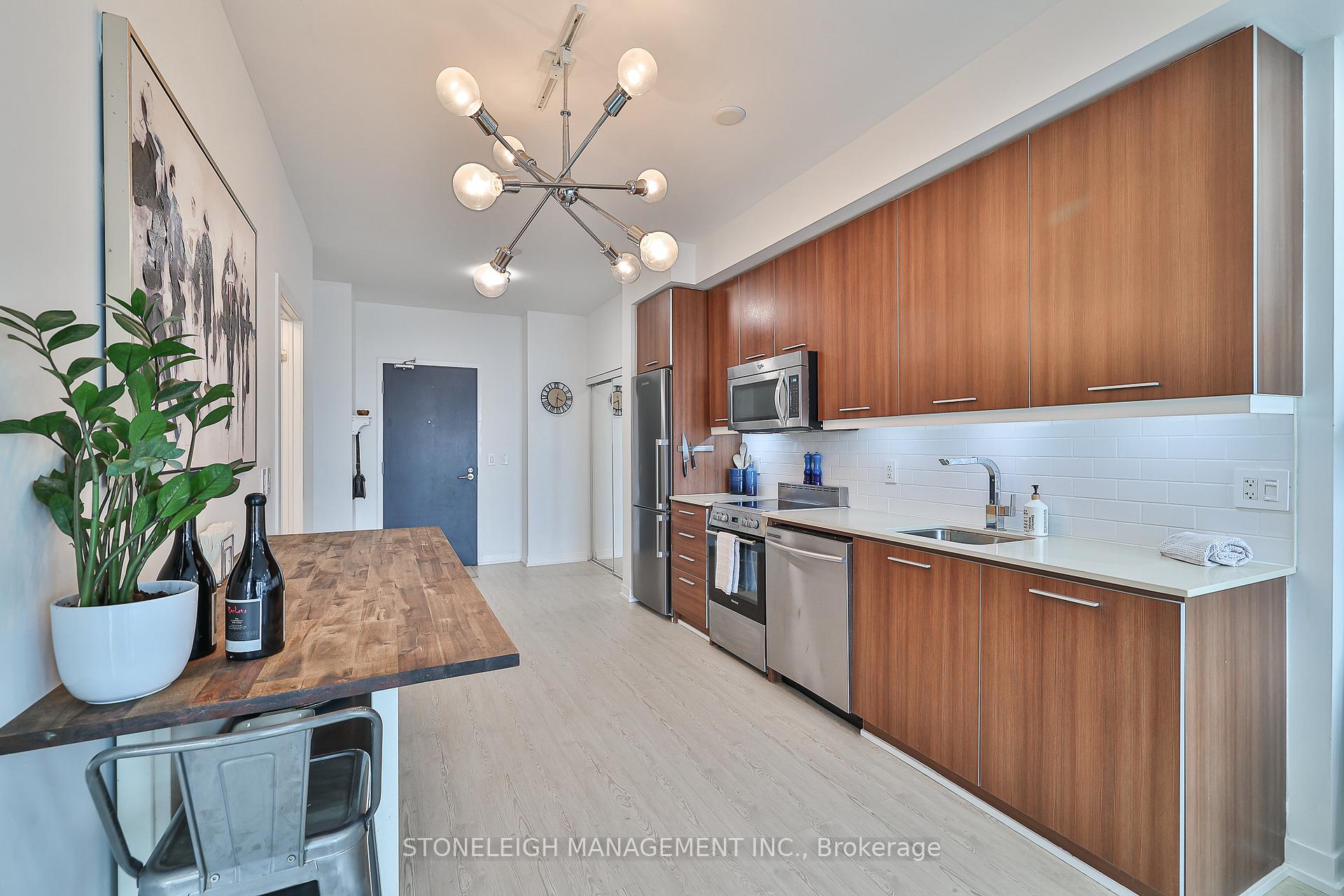 Photo 16 of Unit 1306, 105 George Street, Toronto, Moss Park — HOMEH