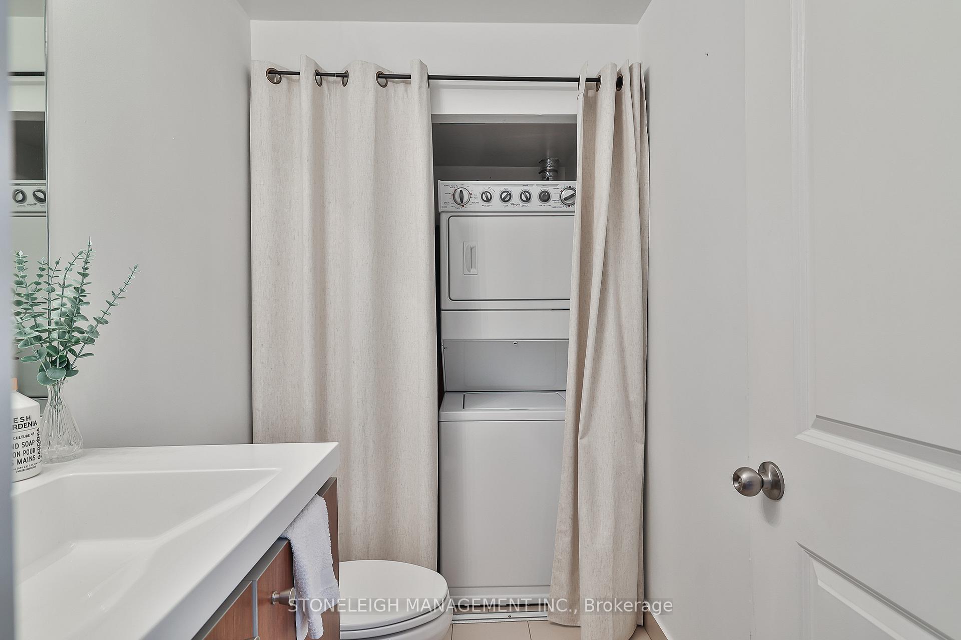 Photo 31 of Unit 1306, 105 George Street, Toronto, Moss Park — HOMEH