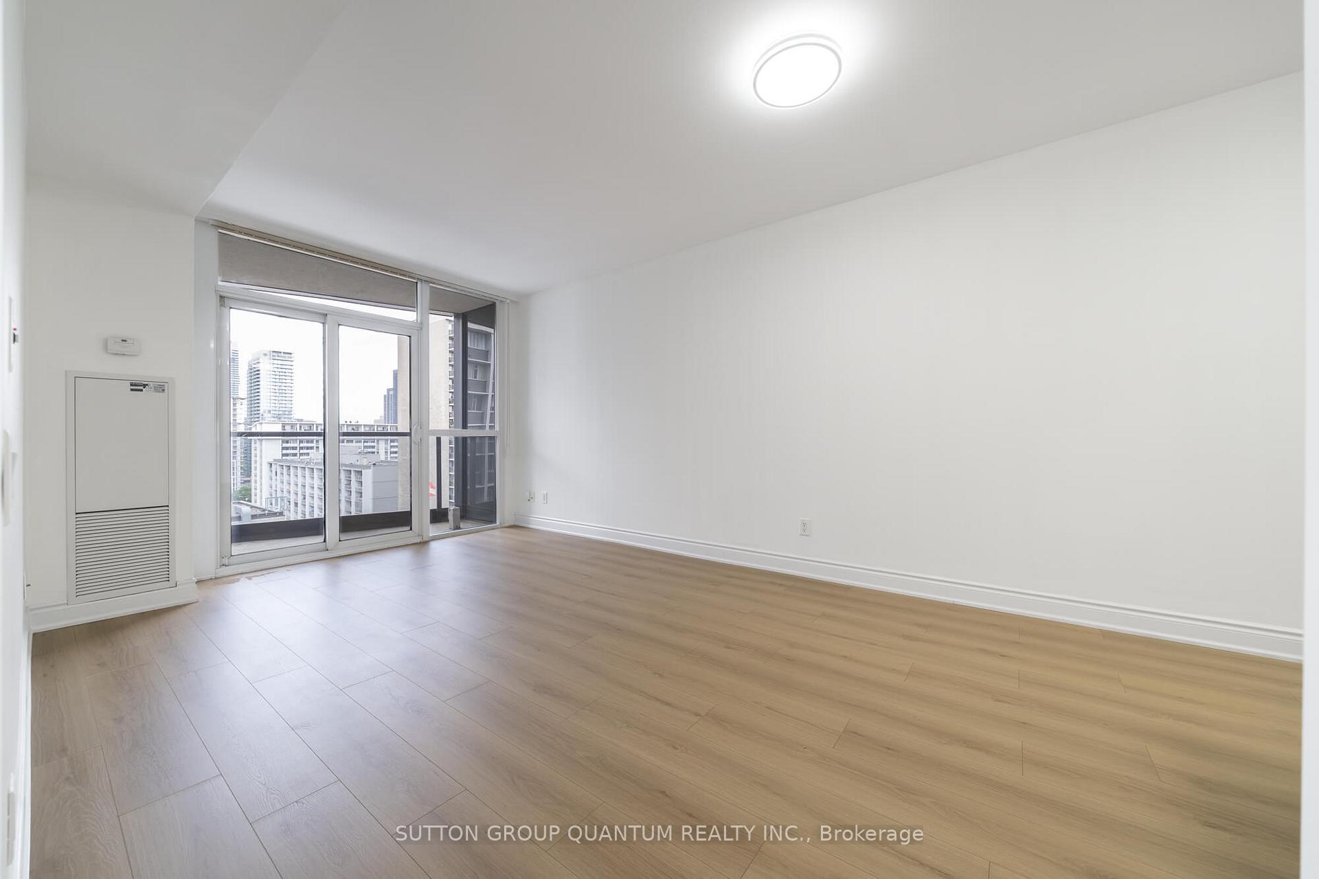 Photo 10 of Unit 1902, 21 Carlton Street, Toronto, Church-Yonge Corridor — HOMEH
