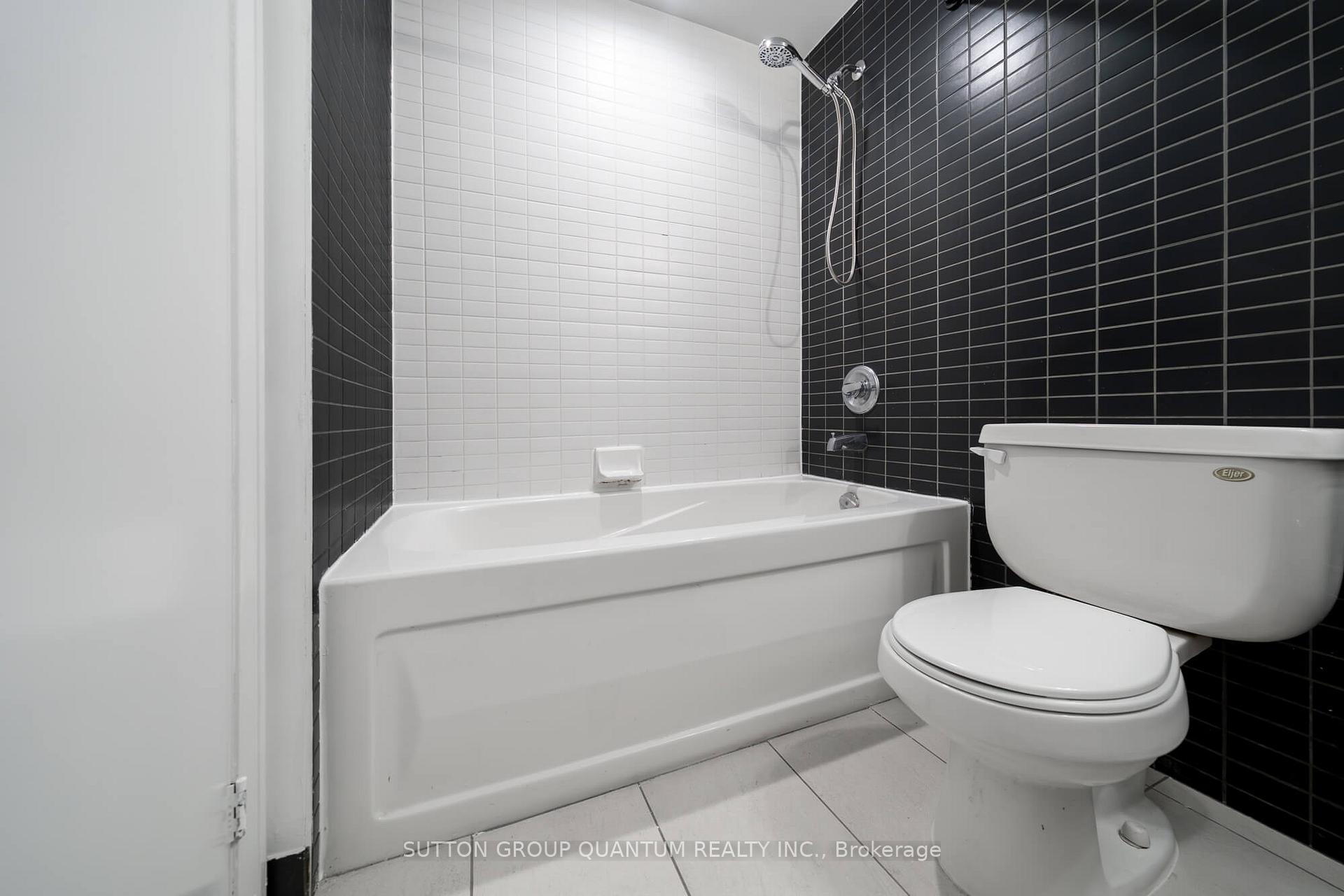 Photo 27 of Unit 1902, 21 Carlton Street, Toronto, Church-Yonge Corridor — HOMEH